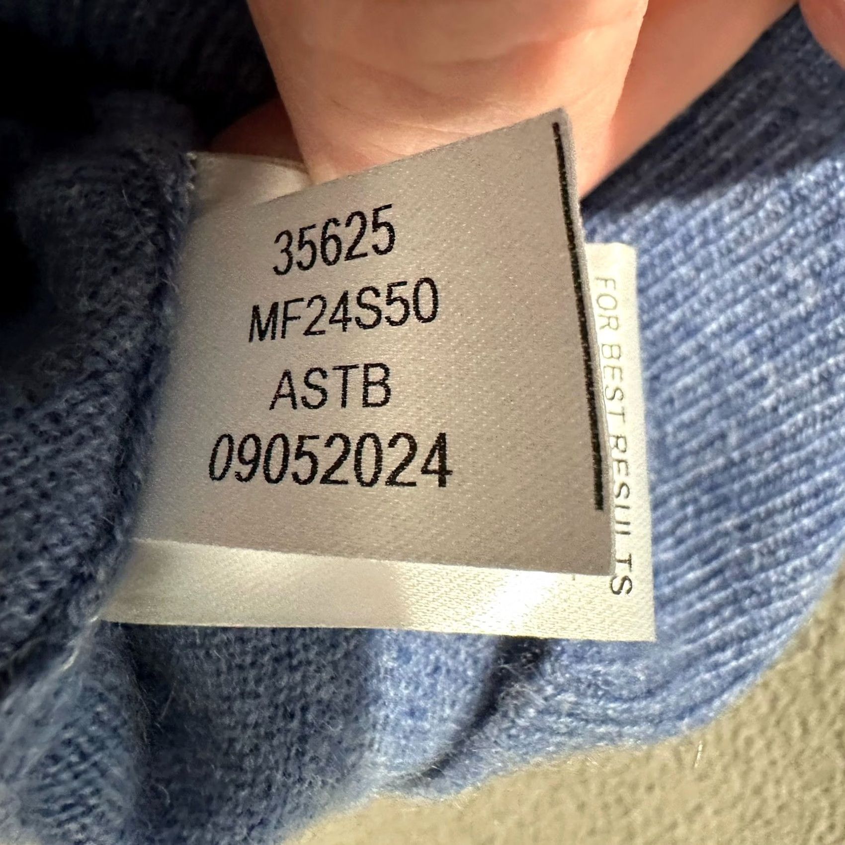 Peter Millar Peter Millar Crown Heritage Cashmere V-Neck Sweater Mens Large Blue Pullover Size US L / EU 52-54 / 3 - 6 Thumbnail