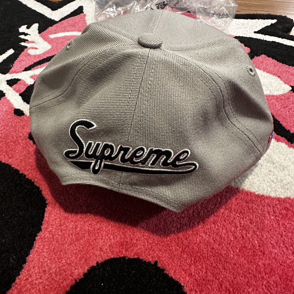 New Era × Supreme Supreme World Famous S Logo 6-Panel Grey Size ONE SIZE - 6 Thumbnail
