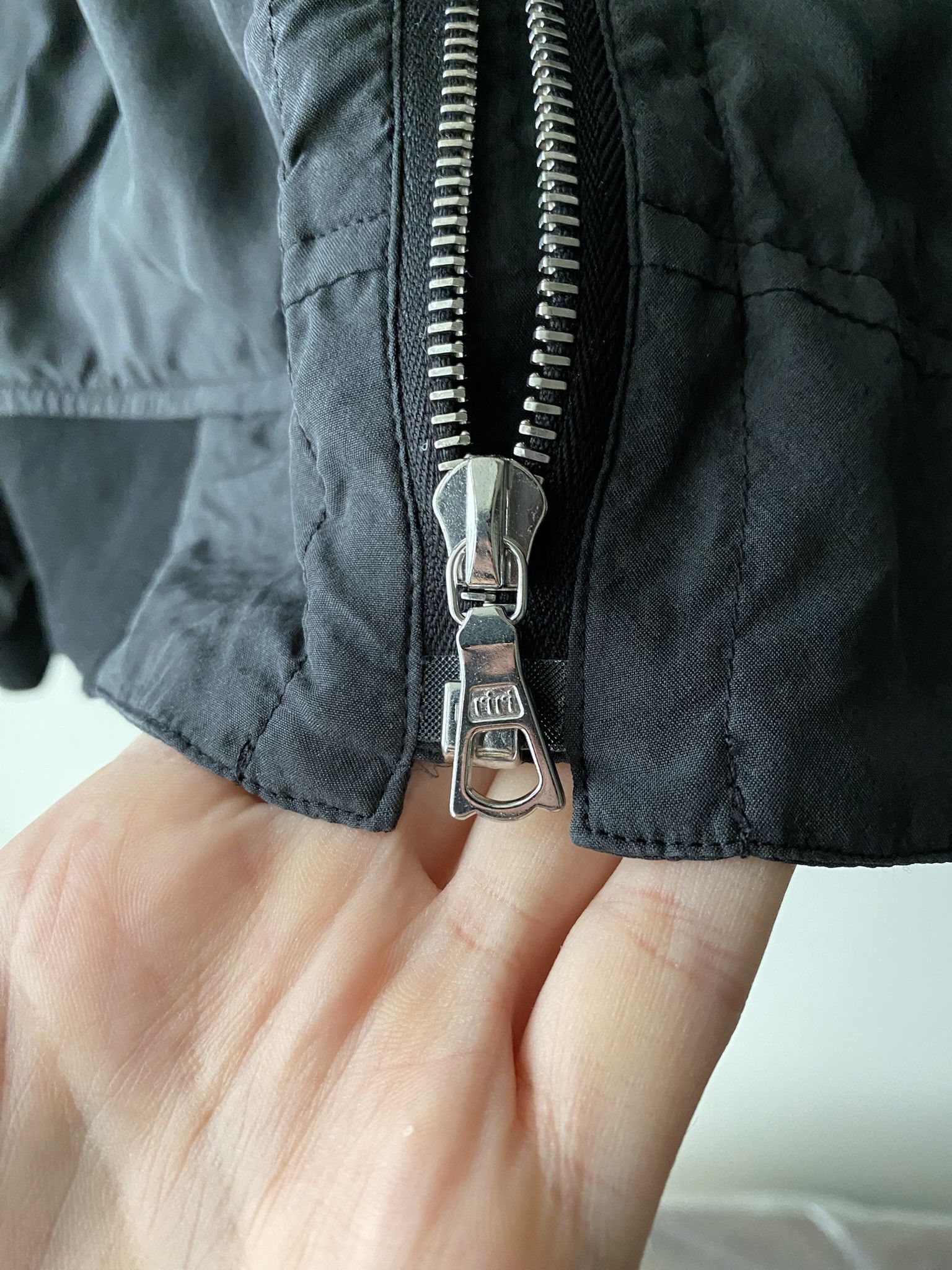 Acne Studios 50/L - Black Silk Bomber Size US M / EU 48-50 / 2 - 16 Thumbnail
