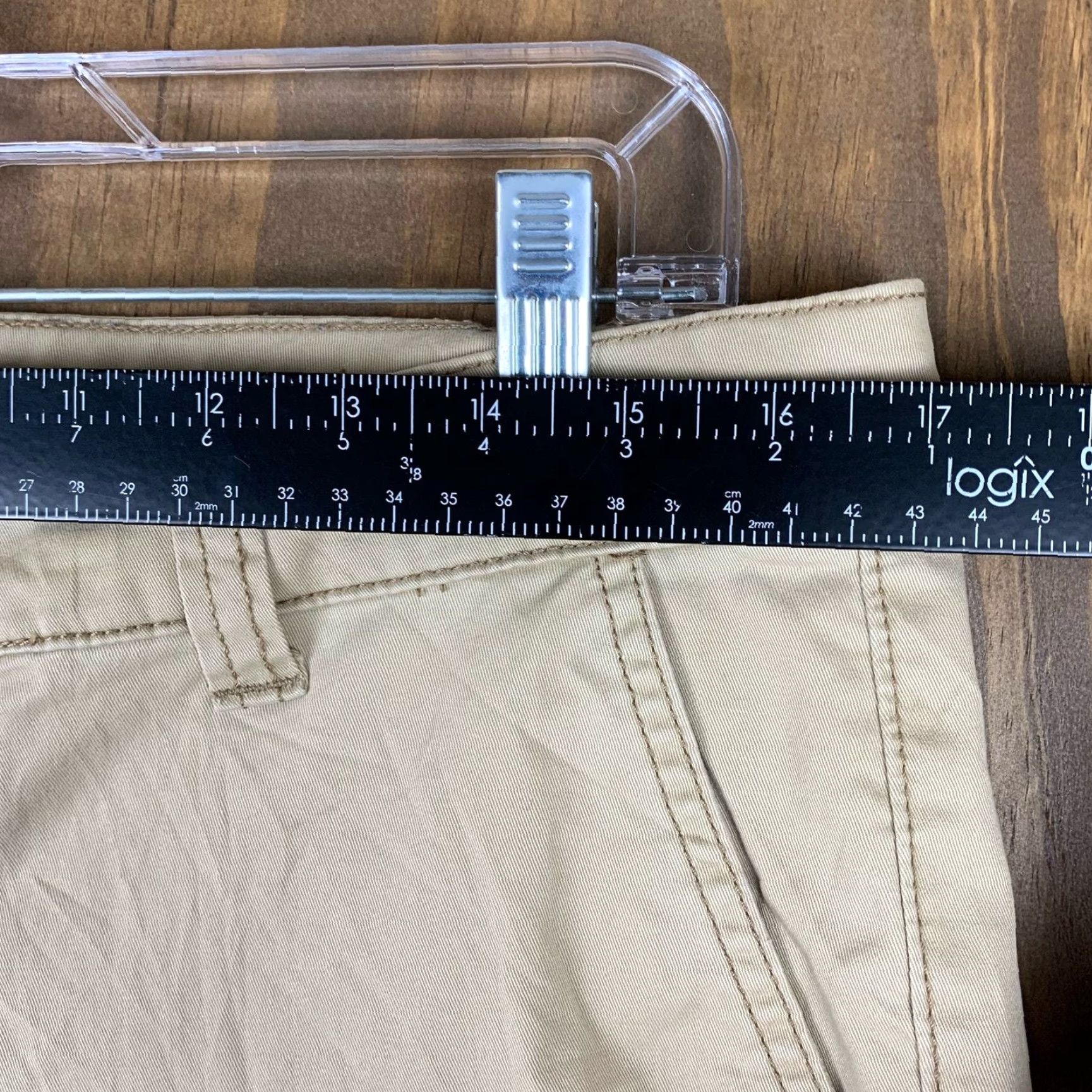 Vintage VINTAGE a.n.a Womens Pants Tan Chino Crop Capris Mid Rise Stretch 8 Casual Workwear Size 34" / US 12 / IT 48 - 6 Thumbnail