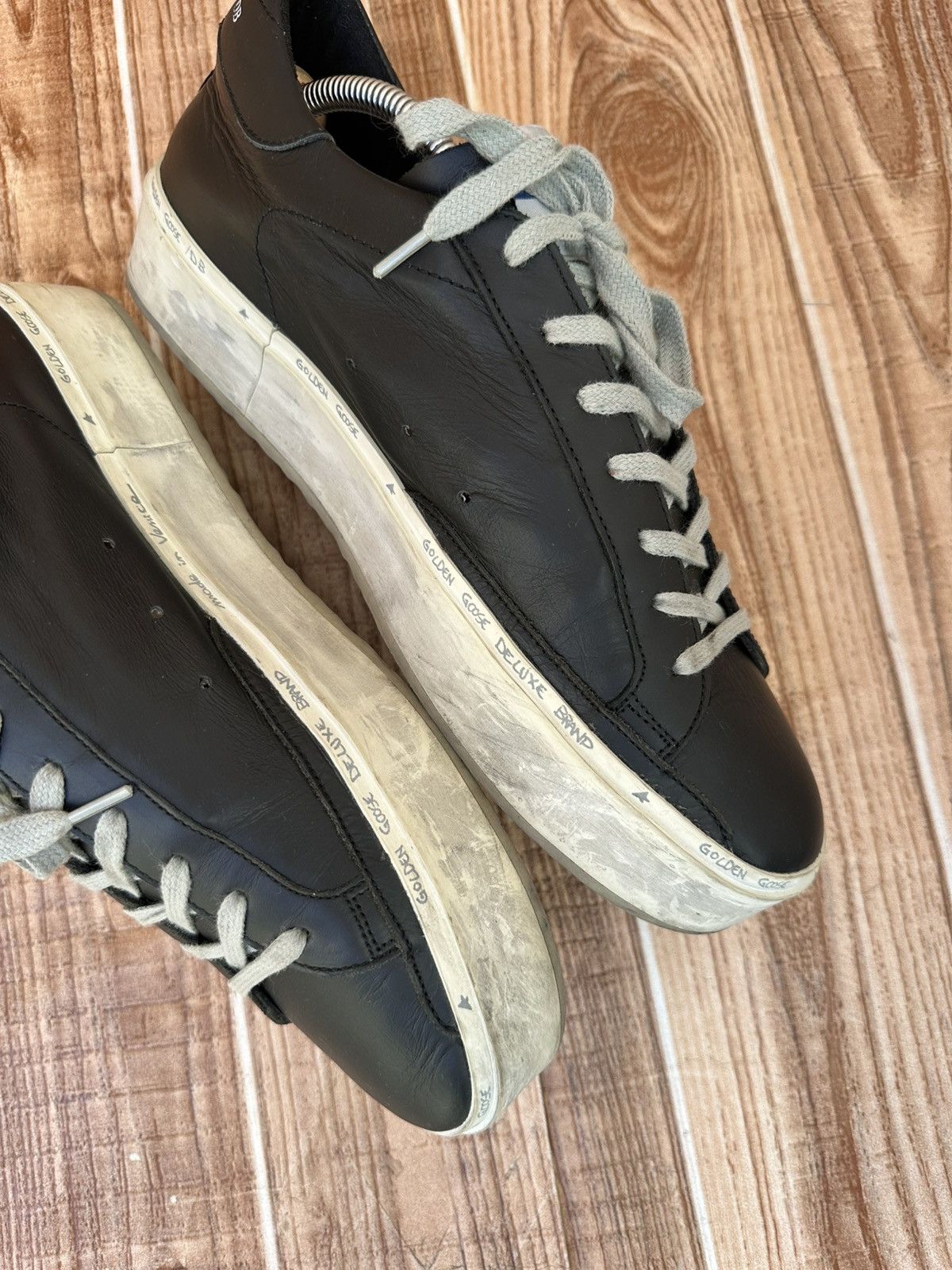 Golden Goose Golden Goose GGDB High Star Black Silver Low Top Sneakers Size US 9 / EU 42 - 10 Thumbnail