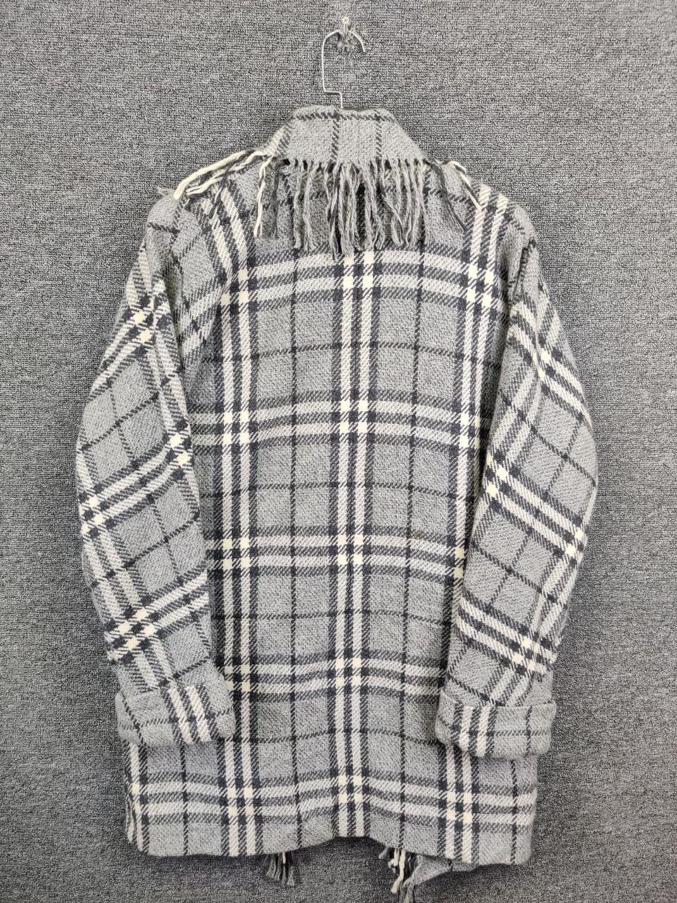 Burberry Burberry London Nova Check Fringe Cape Cardigan Jacket Size US XL / EU 56 / 4 - 4 Thumbnail