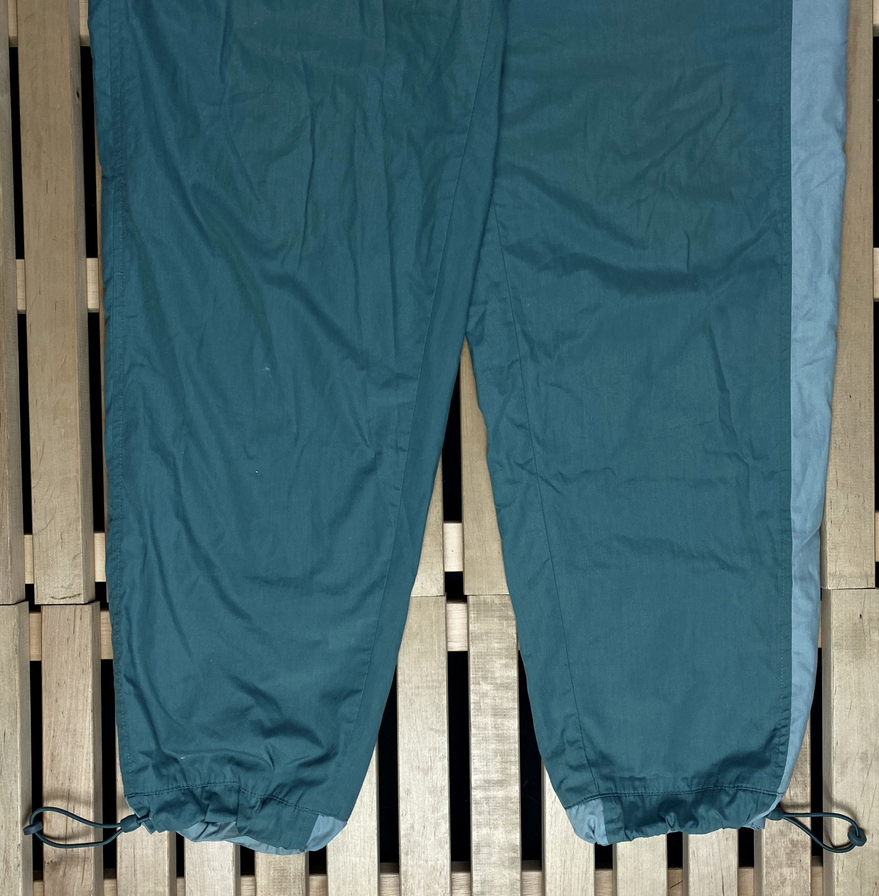 Nike × Vintage Mens Vinatge Joggers Pants With Drawstrings Nike Size L Size US 32 / EU 48 - 3 Thumbnail