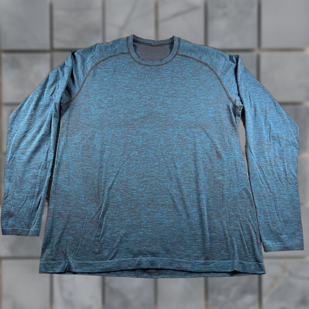 Lululemon Lululemon Long Sleeve Shirt Mens XL Blue Heather Thumbhole Pullover Raglan Crew Neck Pullover Shirt Raglan Heathered Vintage No Size US XL / EU 56 / 4 - 1 Thumbnail