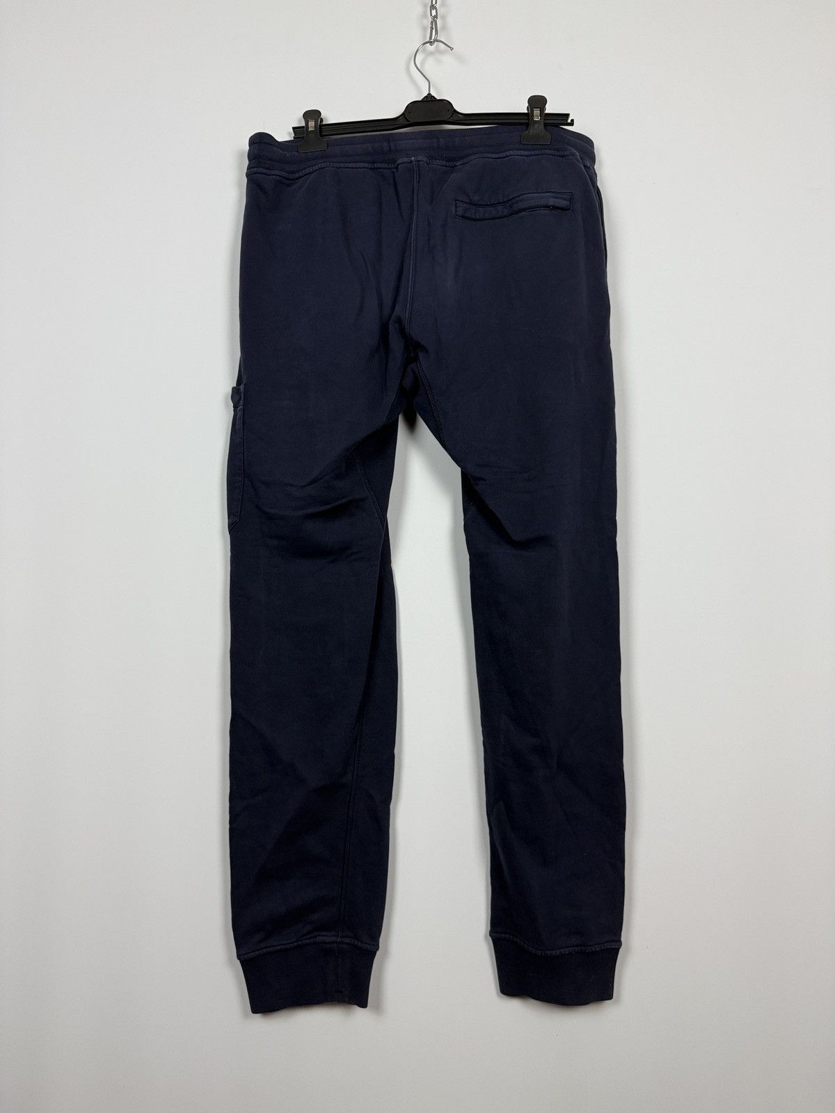 Stone Island Navy blue Stone Island sweatpants Size US 33 - 5 Thumbnail
