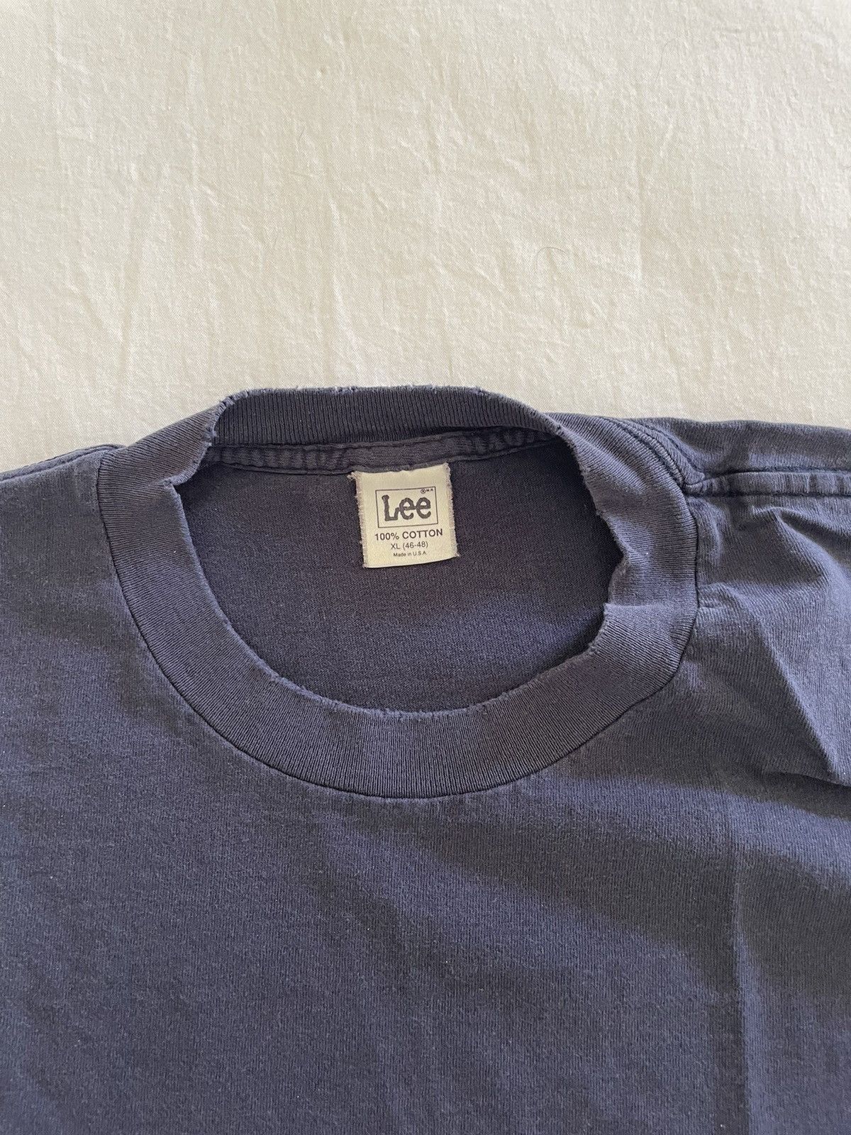 Lee Lee L/XL single stitch navy vintage tshirt Size US L / EU 52-54 / 3 - 3 Thumbnail