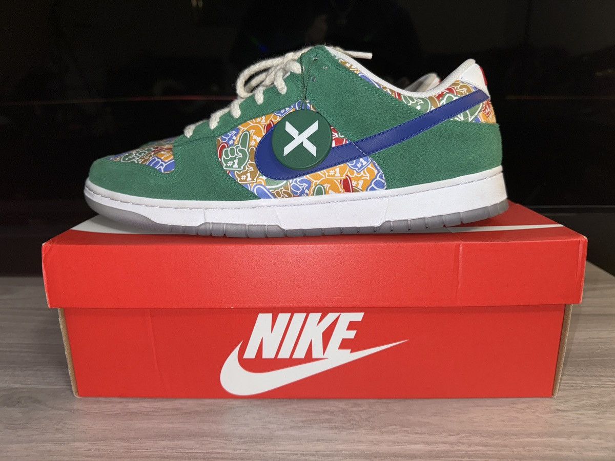 Nike Nike Dunk “Foam Finger” Size US 12 / EU 45 - 1 Thumbnail
