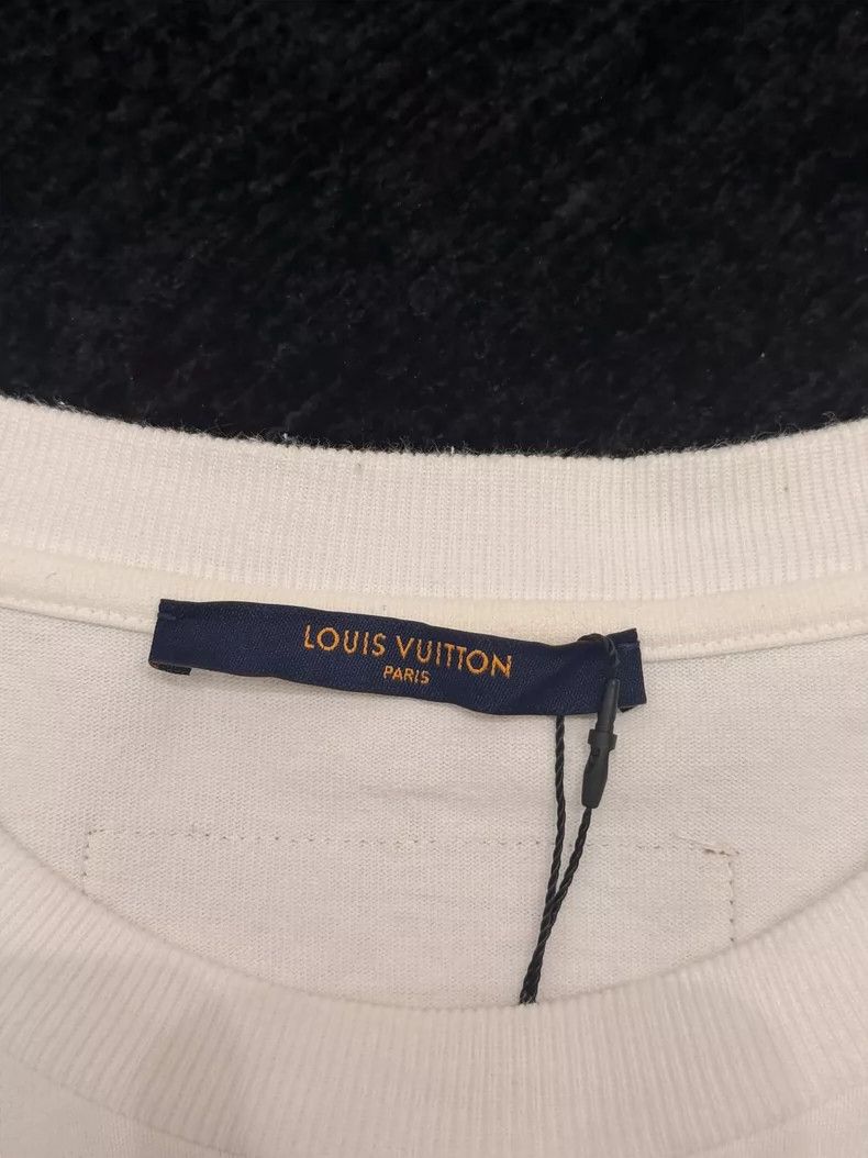 Louis Vuitton Louis Vuitton Graffiti embroidery short sleeves Size US L / EU 52-54 / 3 - 2 Thumbnail