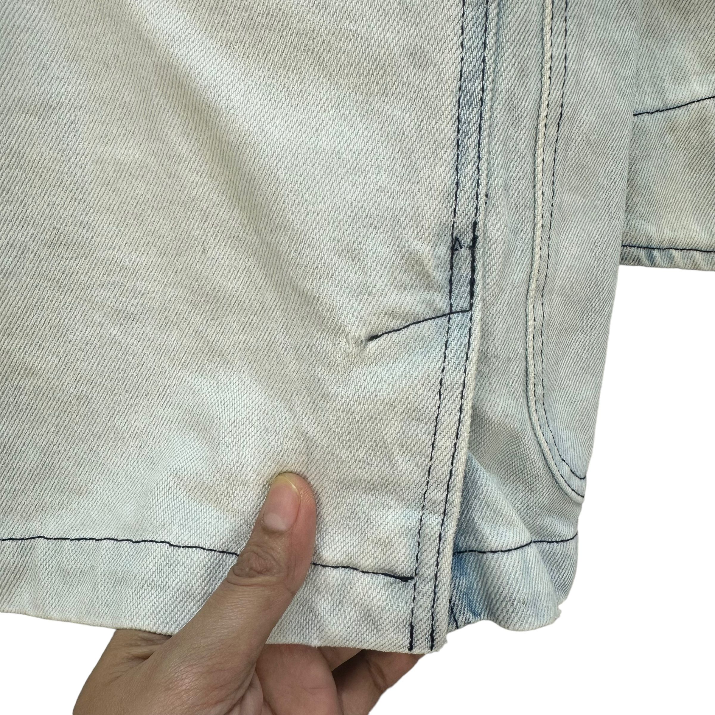 Vintage Valentino Garavani Jeans Washed Denim Casual Jacket #A7-0173 Size US M / EU 48-50 / 2 - 18 Thumbnail