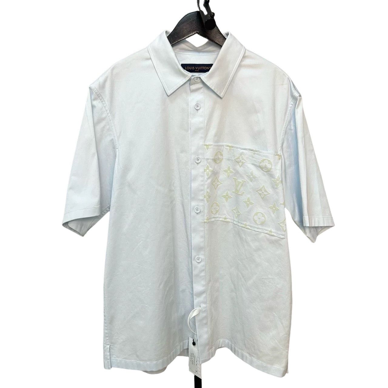 Louis Vuitton Louis Vuitton Flocked Logo Pocket Short Sleeve Shirt XL Size US XL / EU 56 / 4 - 1 Thumbnail