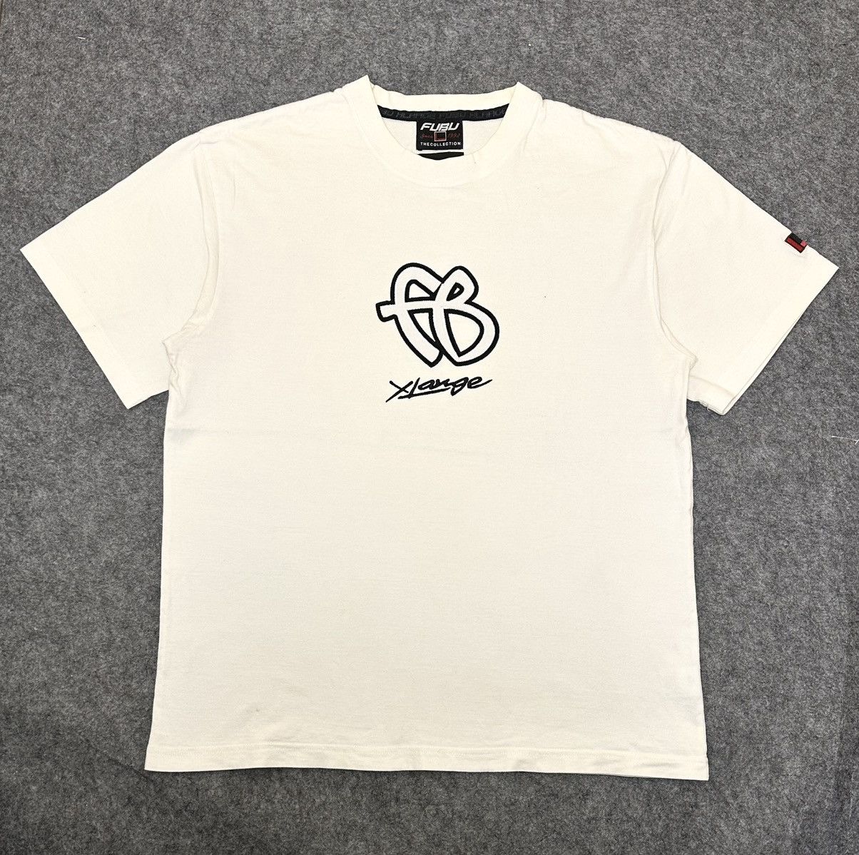 X-LARGE XLARGE x FUBU collaboration t-shirt. Size US L / EU 52-54 / 3 - 1 Thumbnail