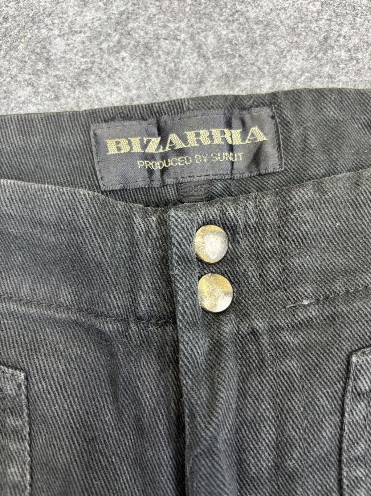 Japanese Brand 💥Flare💥 BIZARRIA Multipockets Parachute Jeans F723 Size US 31 - 11 Thumbnail