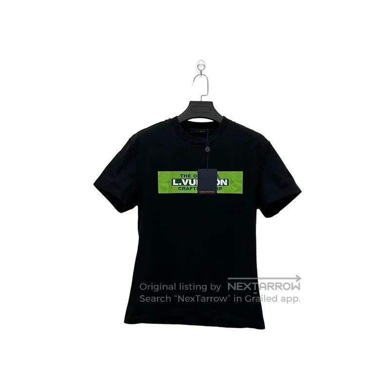 Louis Vuitton Louis Vuitton Green Arrow printed logo short sleeves Size US S / EU 44-46 / 1 - 1 Thumbnail