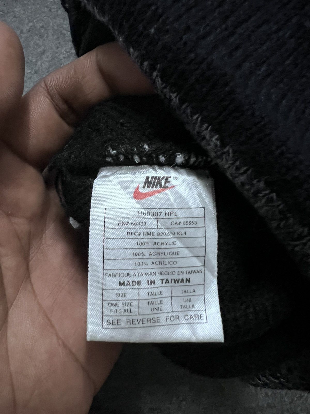 Nike × Vintage VINTAGE NIKE BEANIE HAT Size ONE SIZE - 5 Thumbnail
