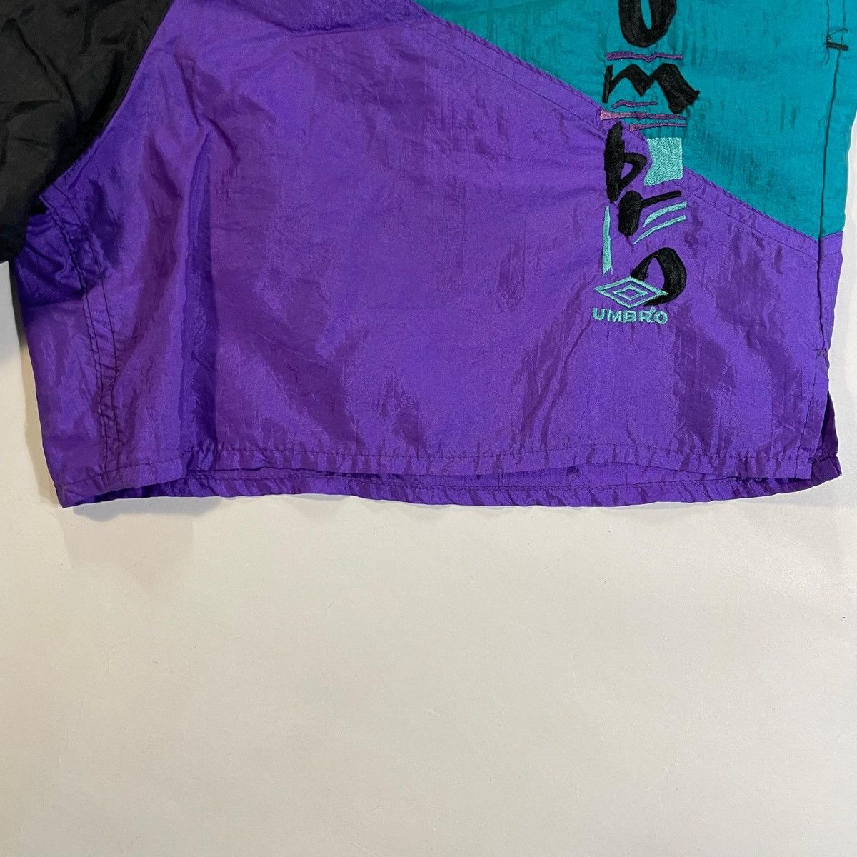 Umbro Umbro 90s vintage black and purple shorts Size US 36 / EU 52 - 4 Thumbnail
