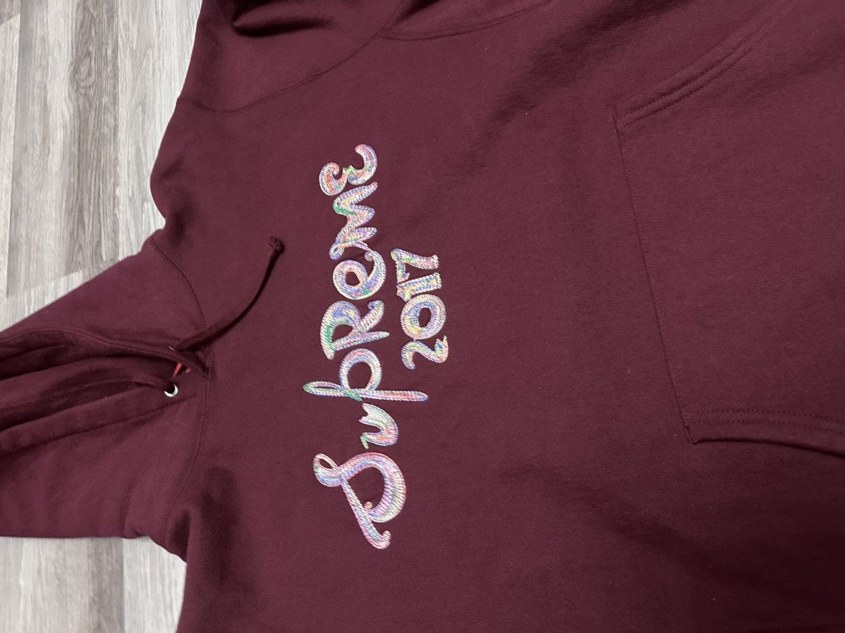 Supreme Embroidered Brush Logo Hooded Sweatshirt FW17 Size US XL / EU 56 / 4 - 2 Thumbnail