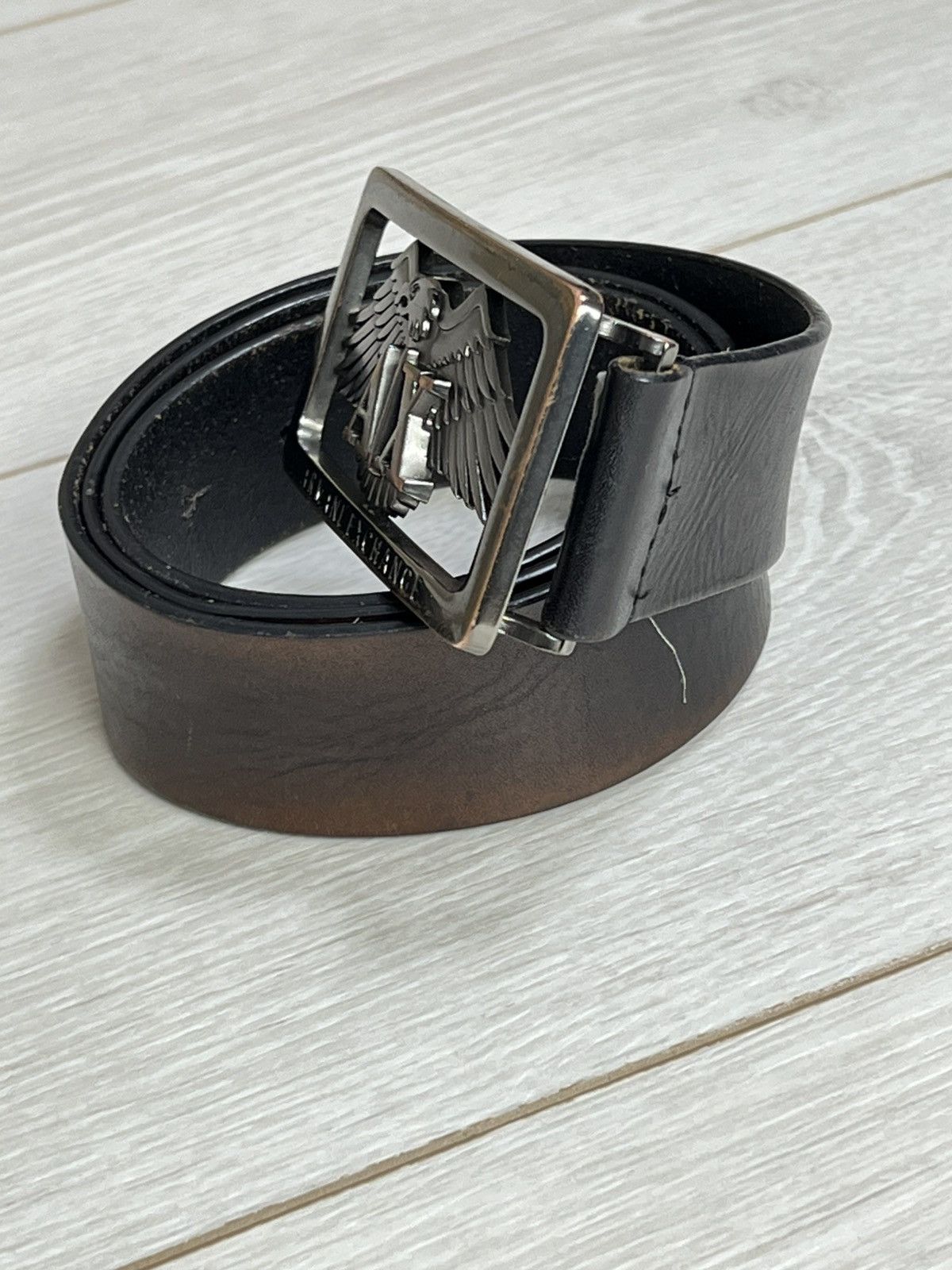 Armani Exchange Vintage Armani Exchange Eagle Plaque Leather Belt - Size 32 Size 32 - 3 Thumbnail