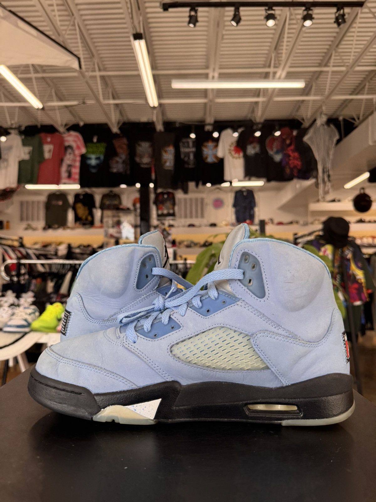 Jordan Brand Air Jordan 5 UNC Size 11 (2023) Size US 11 / EU 44 - 4 Thumbnail