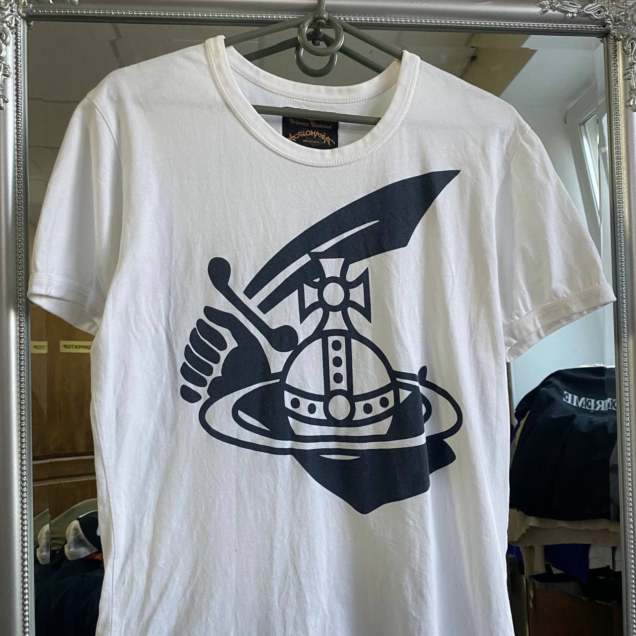 Vivienne Westwood Vivienne Westwood T-shirt Big Logo Size US M / EU 48-50 / 2 - 2 Thumbnail