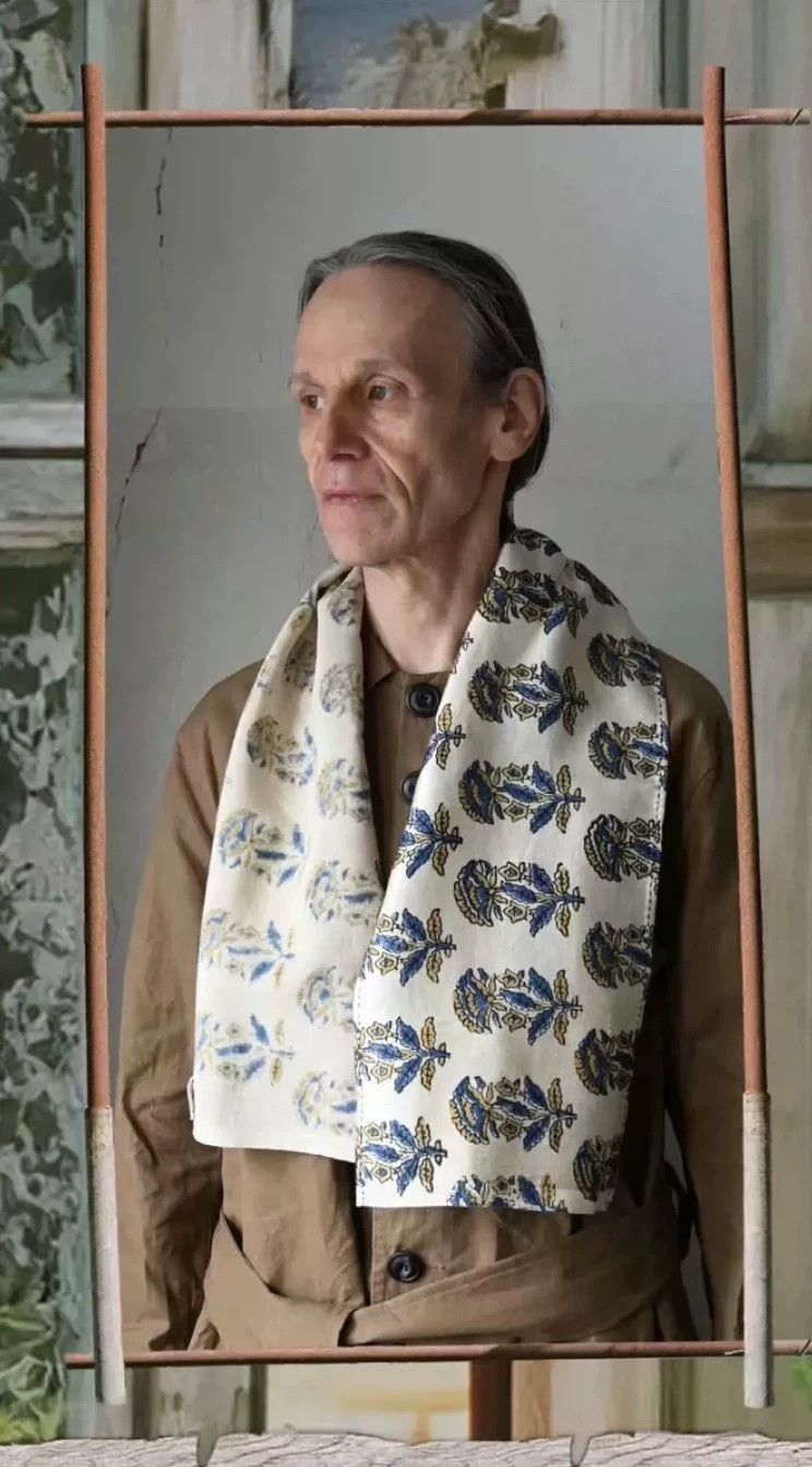 John Alexander Skelton John Alexander Skelton scarves-2507 Size ONE SIZE - 3 Thumbnail