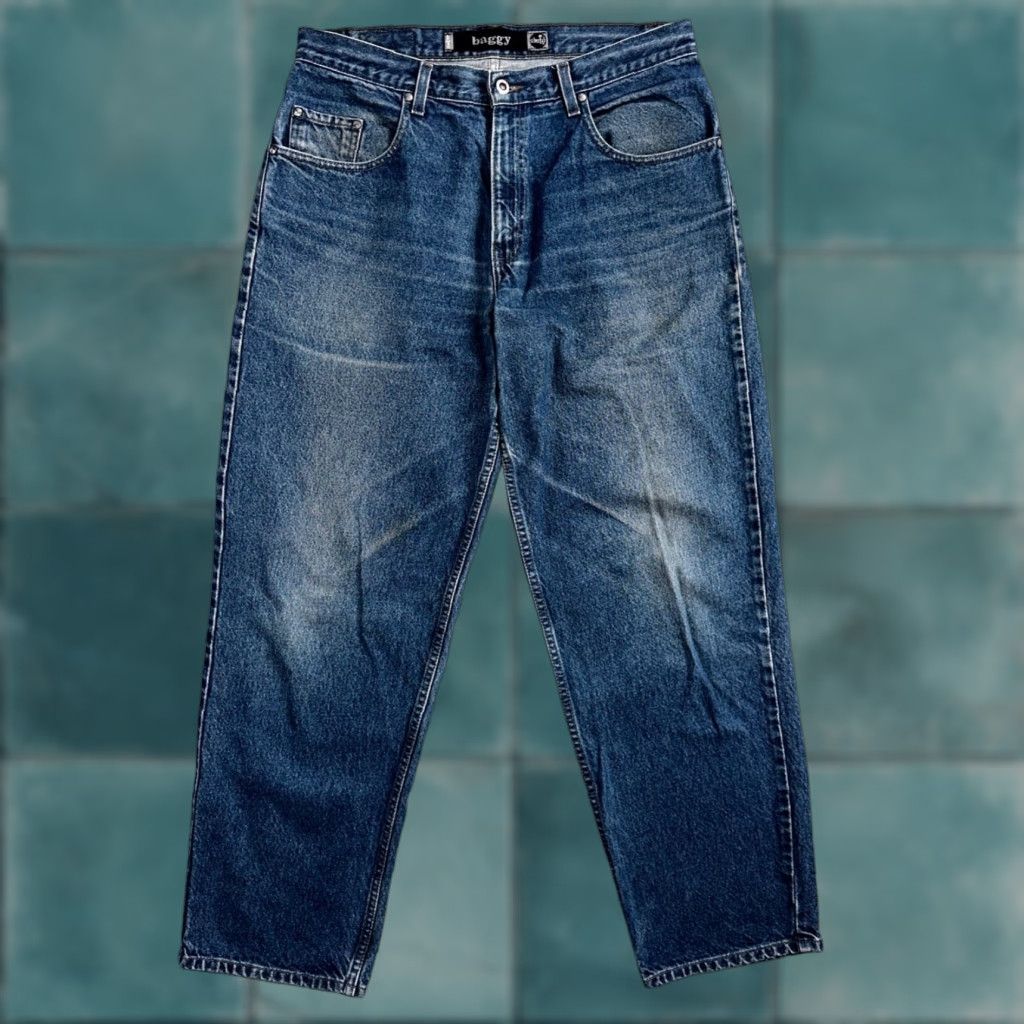 Levi's VINTAGE Levi's Silvertab Levis SilverTab 90s Baggy Denim Jeans Blue 35x32 Mens Jeans Wide-Leg 90s Theme Pockets Size US 35 - 1 Thumbnail