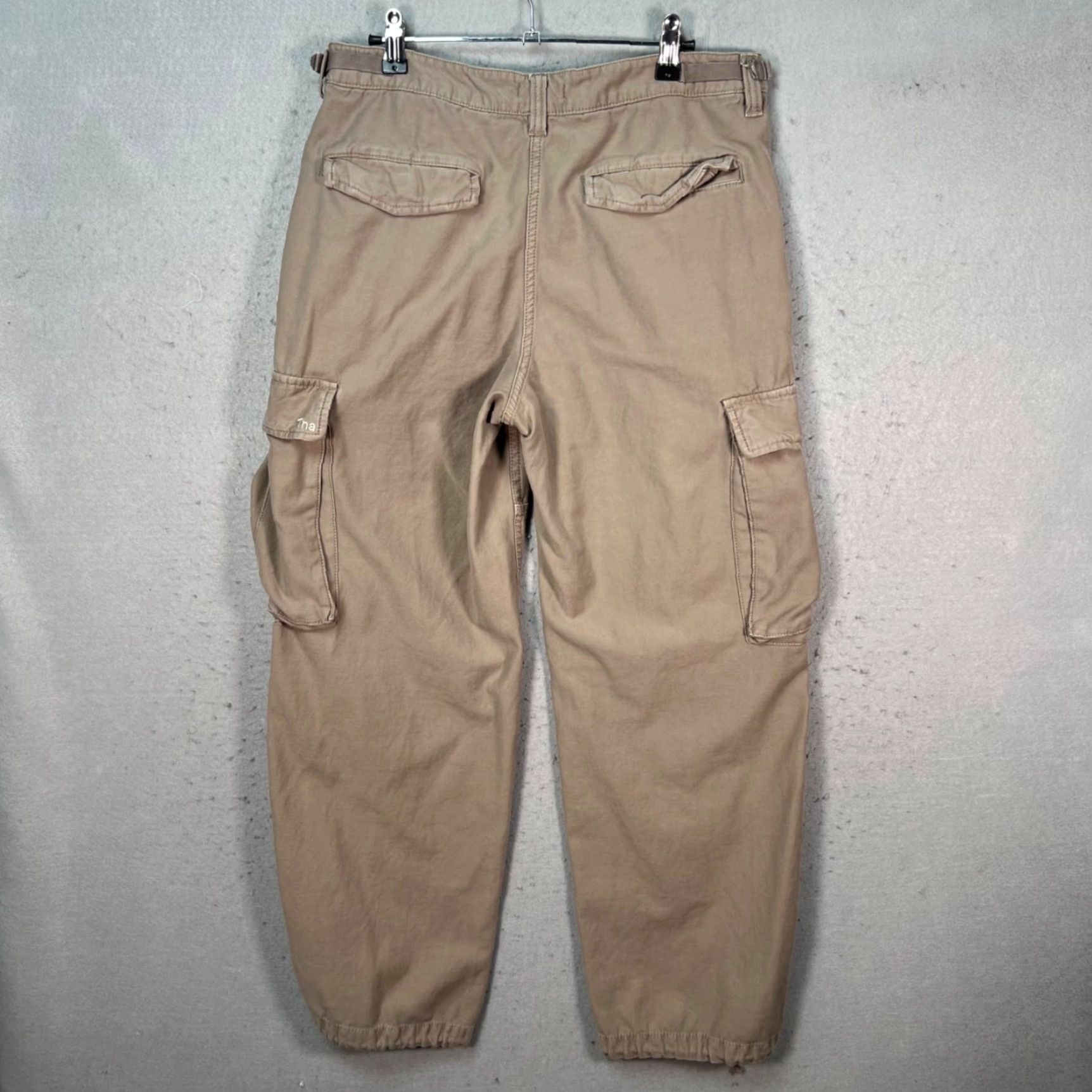 TNA TNA Womens Cargo Pants Khaki 100% Cotton Size 10 Relaxed Fit Elastic Hem Size 32" / US 10 / IT 46 - 2 Thumbnail