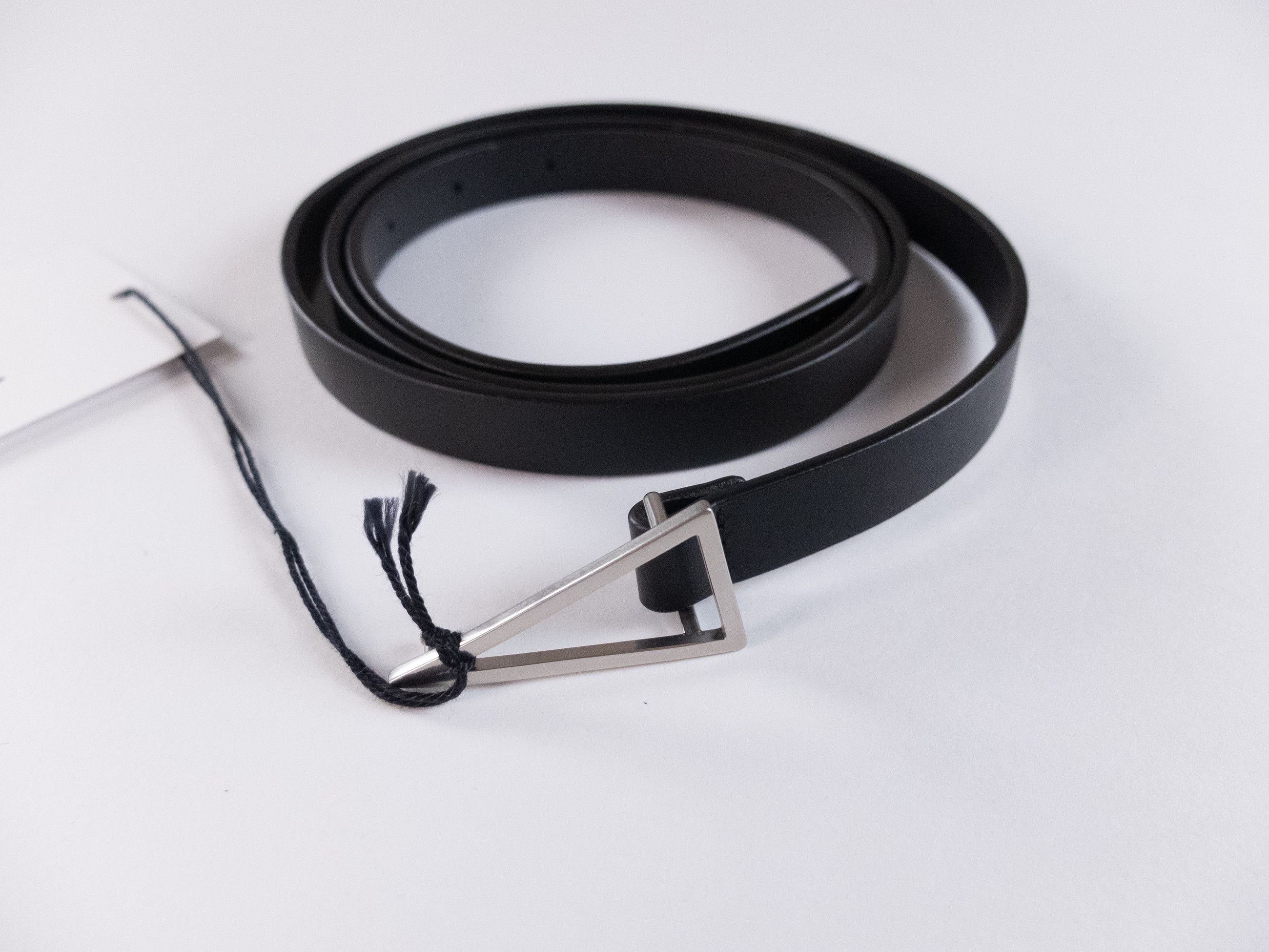 Bottega Veneta BOTTEGA VENETA Triangle buckle black thin leather belt 105 Size 42 - 1 Thumbnail