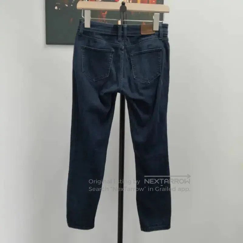 Burberry Burberry Deep Blue Cotton Women's Jeans. Size 23" - 2 Thumbnail