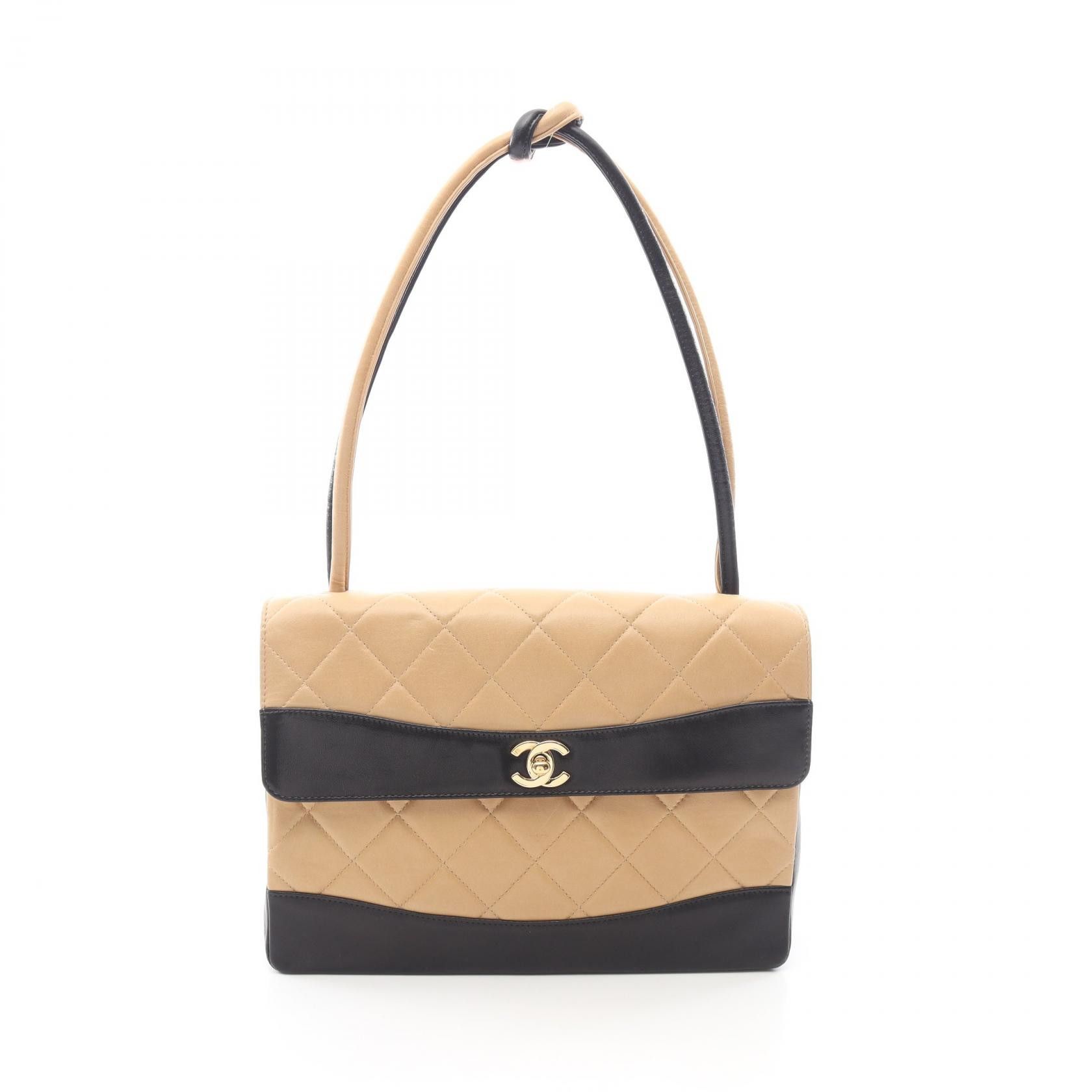 Chanel Chanel Chanel Matelasse Lambskin Shoulder Bag Leather Shoulder Bag DUTY FREE for USA Size ONE SIZE - 1 Thumbnail