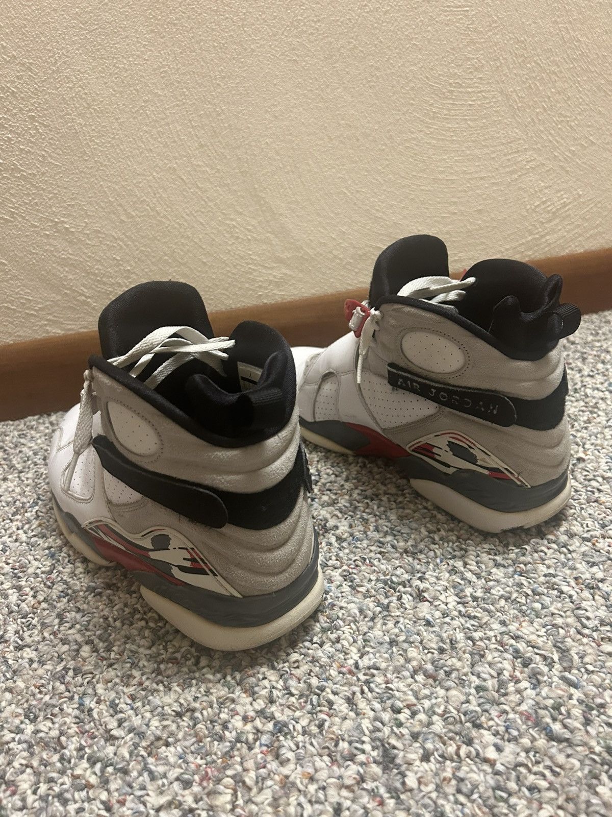 Jordan Brand Jordan 8 retro bugs bunny 2013 release Size US 10.5 / EU 43-44 - 4 Thumbnail