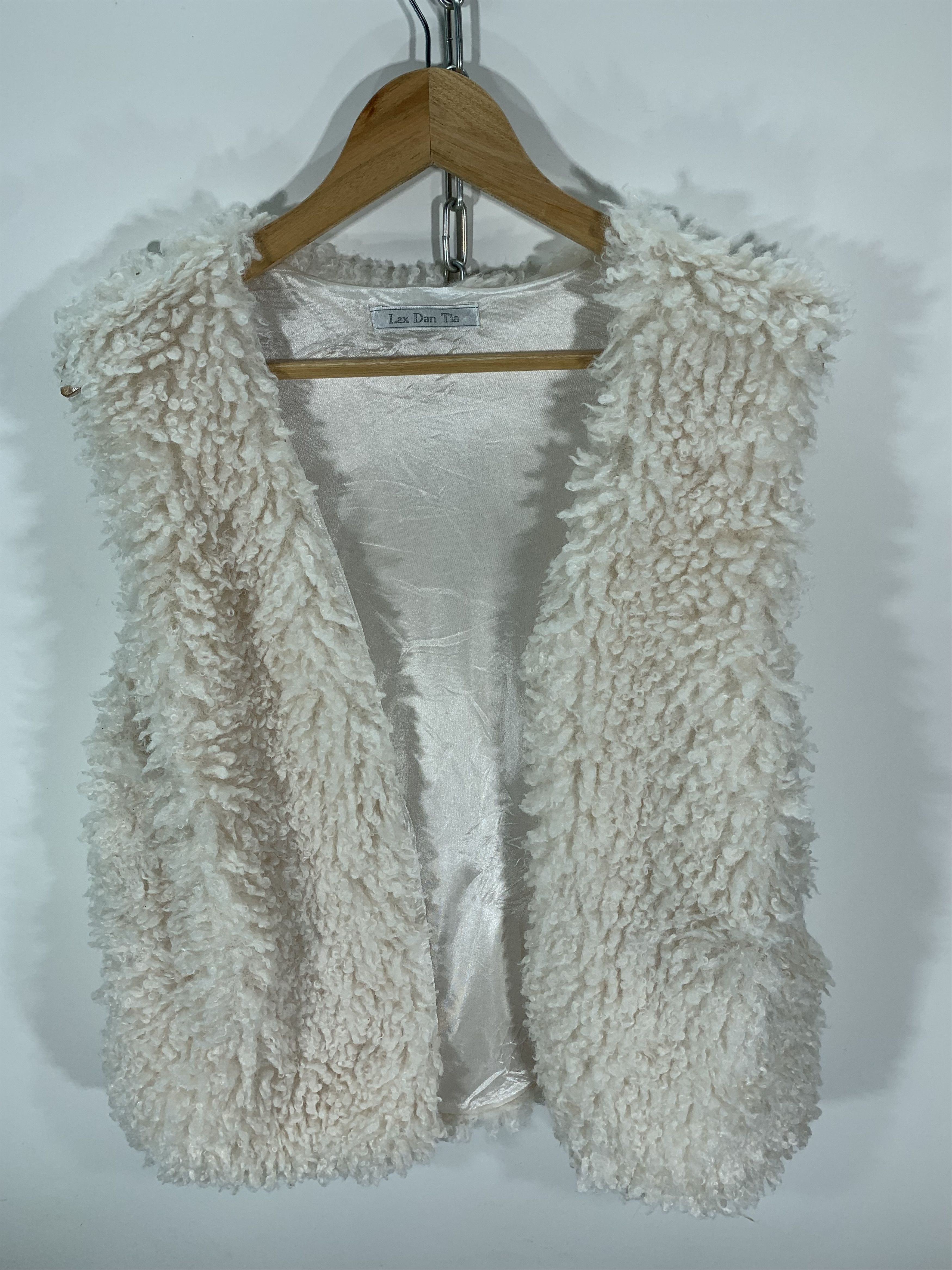Japanese Brand Sherpa Pile Fleece cloaks Size US M / EU 48-50 / 2 - 3 Thumbnail