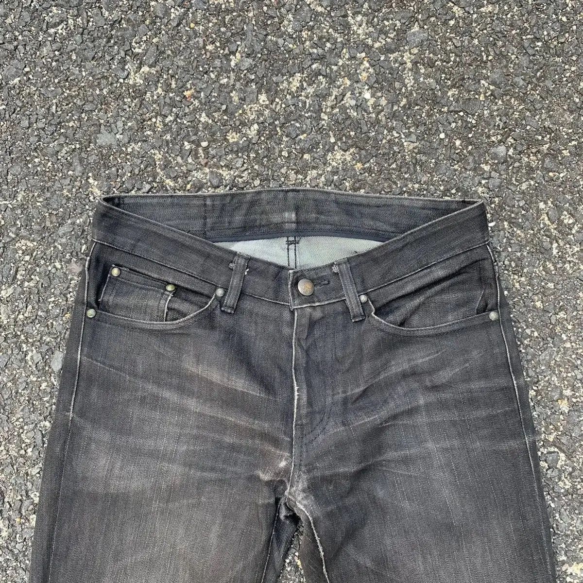 Skull Jeans by an Alchemist Skulls Y2K Japanese Vintage Jeans Faded Rugged Denim Pants Size US 33 - 2 Thumbnail