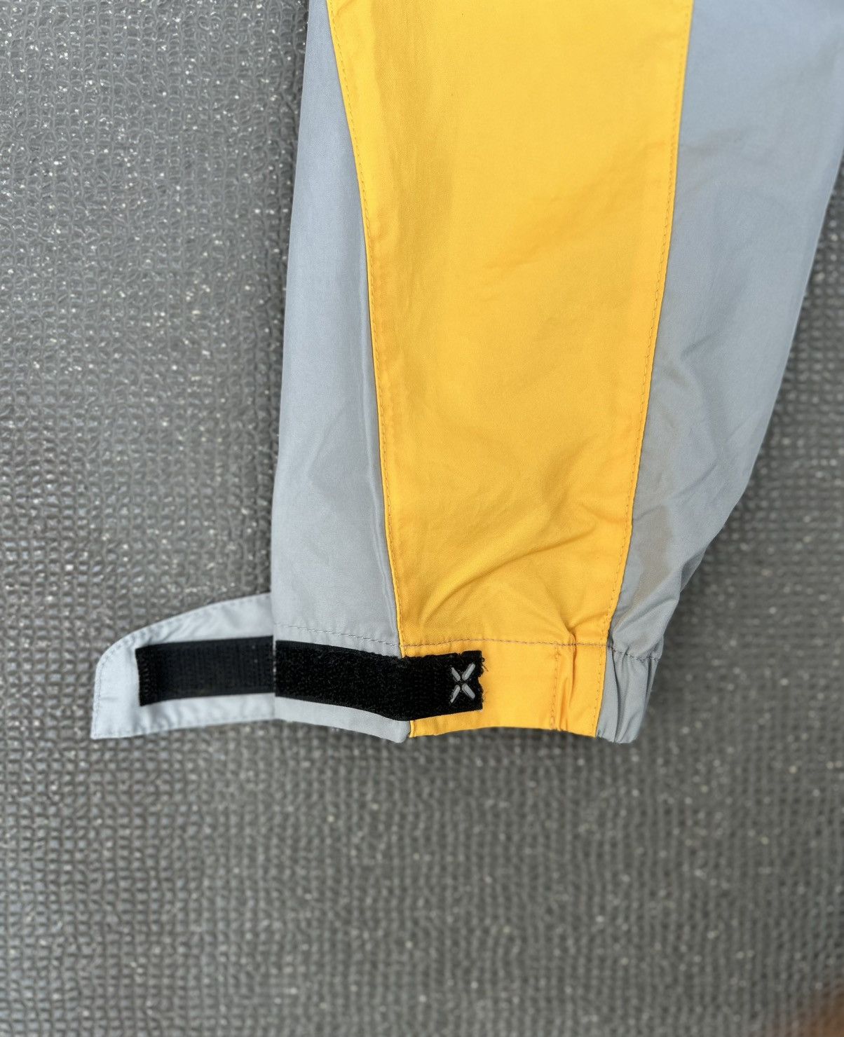 Nike Nike 00s silver tag Clima-fit yellow jacket Size US M / EU 48-50 / 2 - 6 Thumbnail