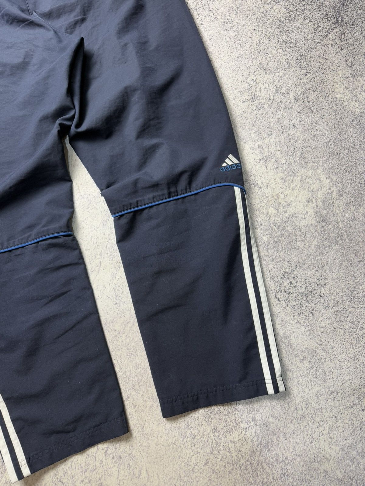 Adidas Vintage Adidad Sweatpants Drill Sportswear Y2K Size US 32 / EU 48 - 22 Thumbnail