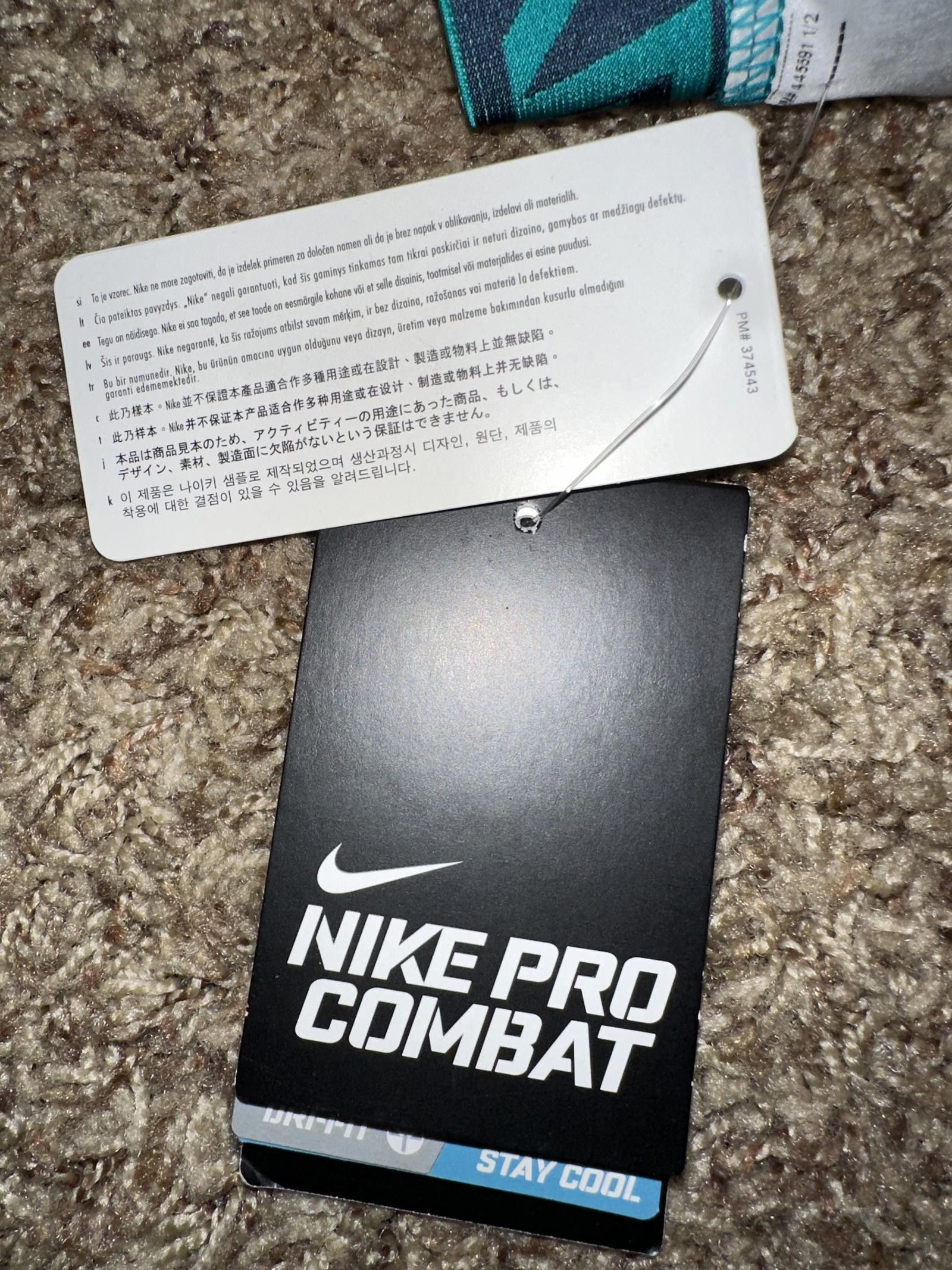 Nike RARE Nike Big Kids (Boy’s) Pro Combat Core Compression Shorts Sample MADE IN USA Size US 26 / EU 42 - 12 Thumbnail