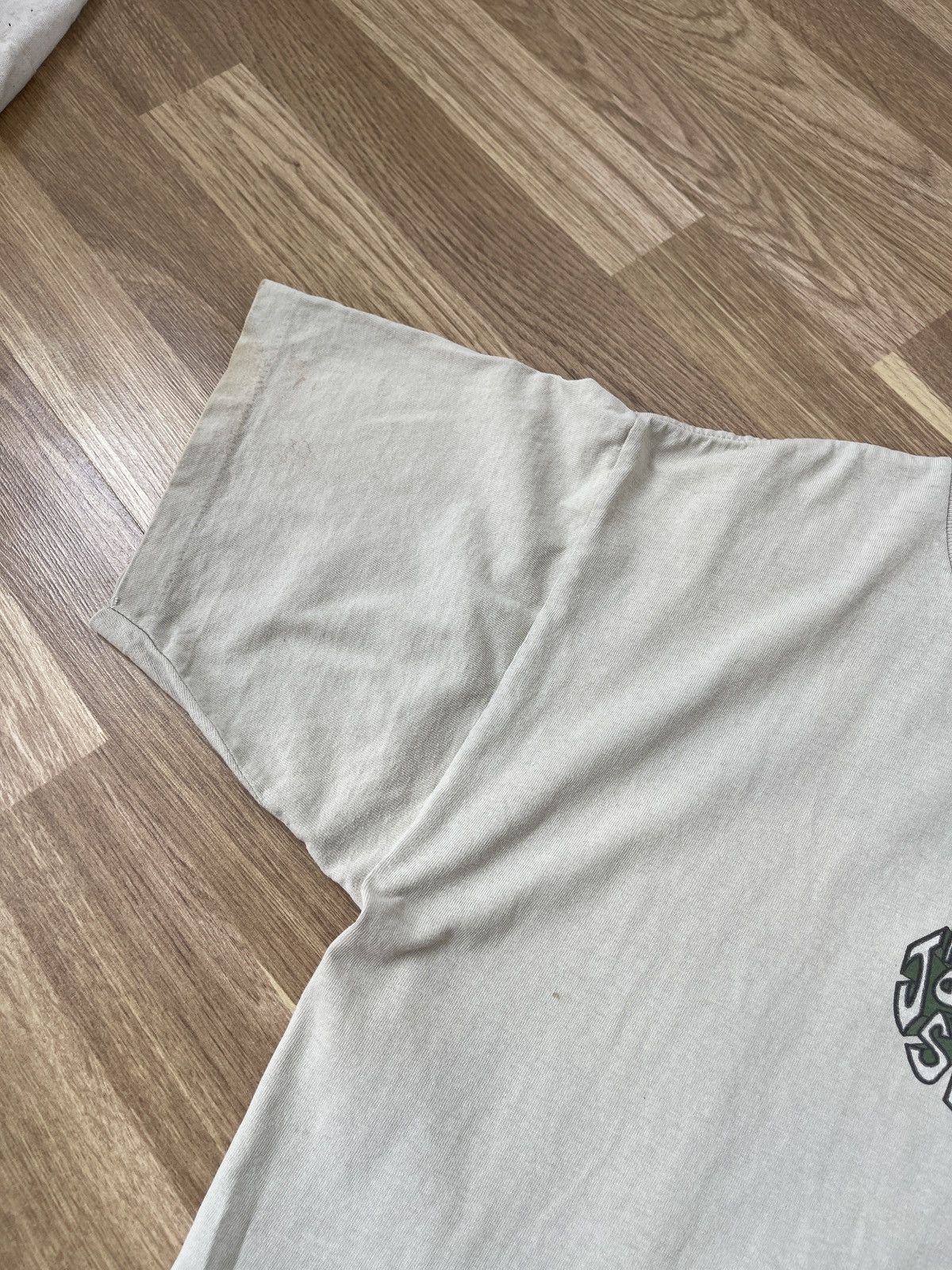 Vintage Vintage Jamaican Style Tshirt Size L Made In USA Size US M / EU 48-50 / 2 - 5 Thumbnail
