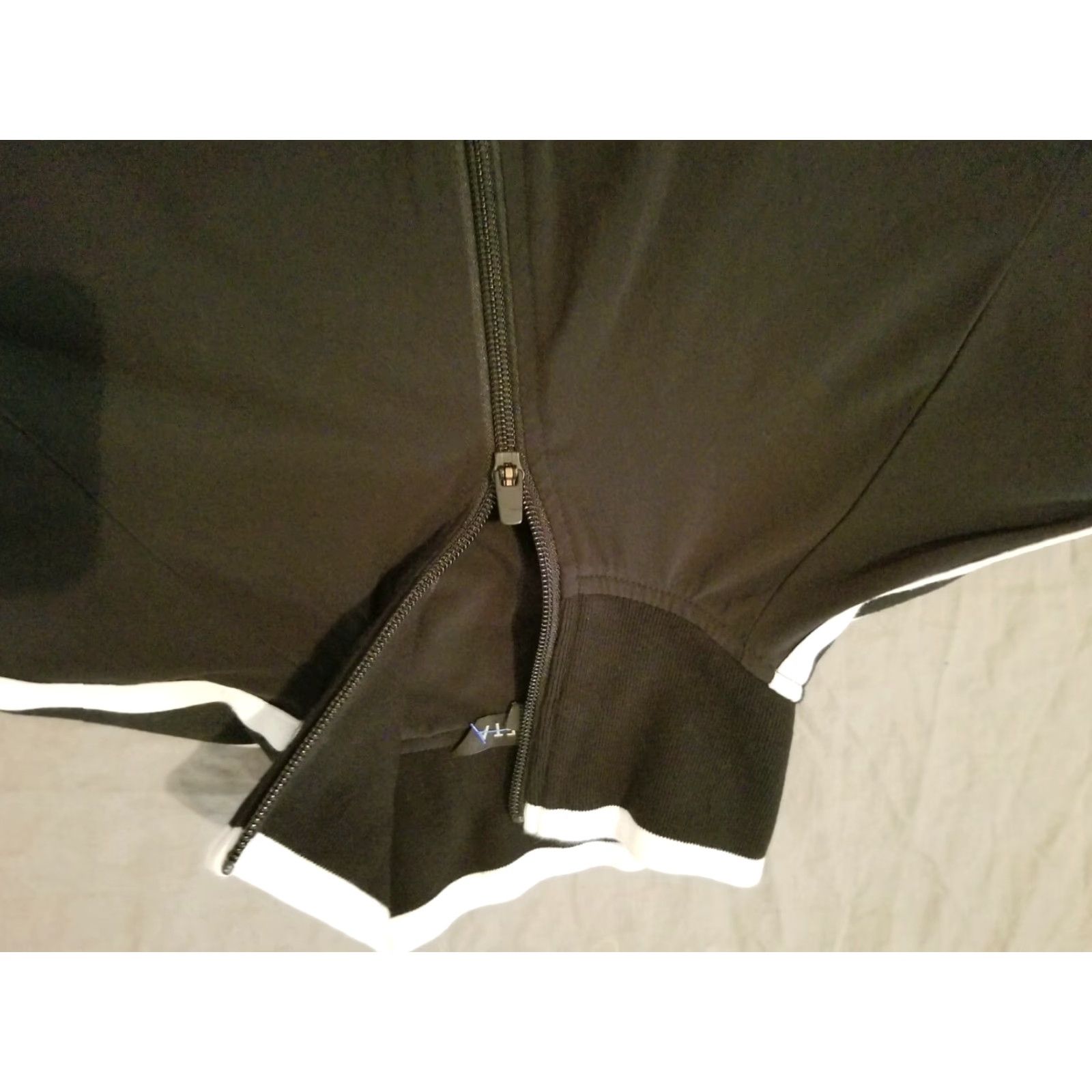 Athleta Athleta Jacket Womens XXS Black Athletic Gym Workout Size XXS / US 00 / IT 34 - 2 Thumbnail