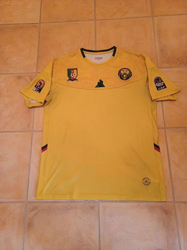 Le Coq Sportif Cameroon 2019 Africa Cup away shirt Size US XL / EU 56 / 4 - 1 Thumbnail