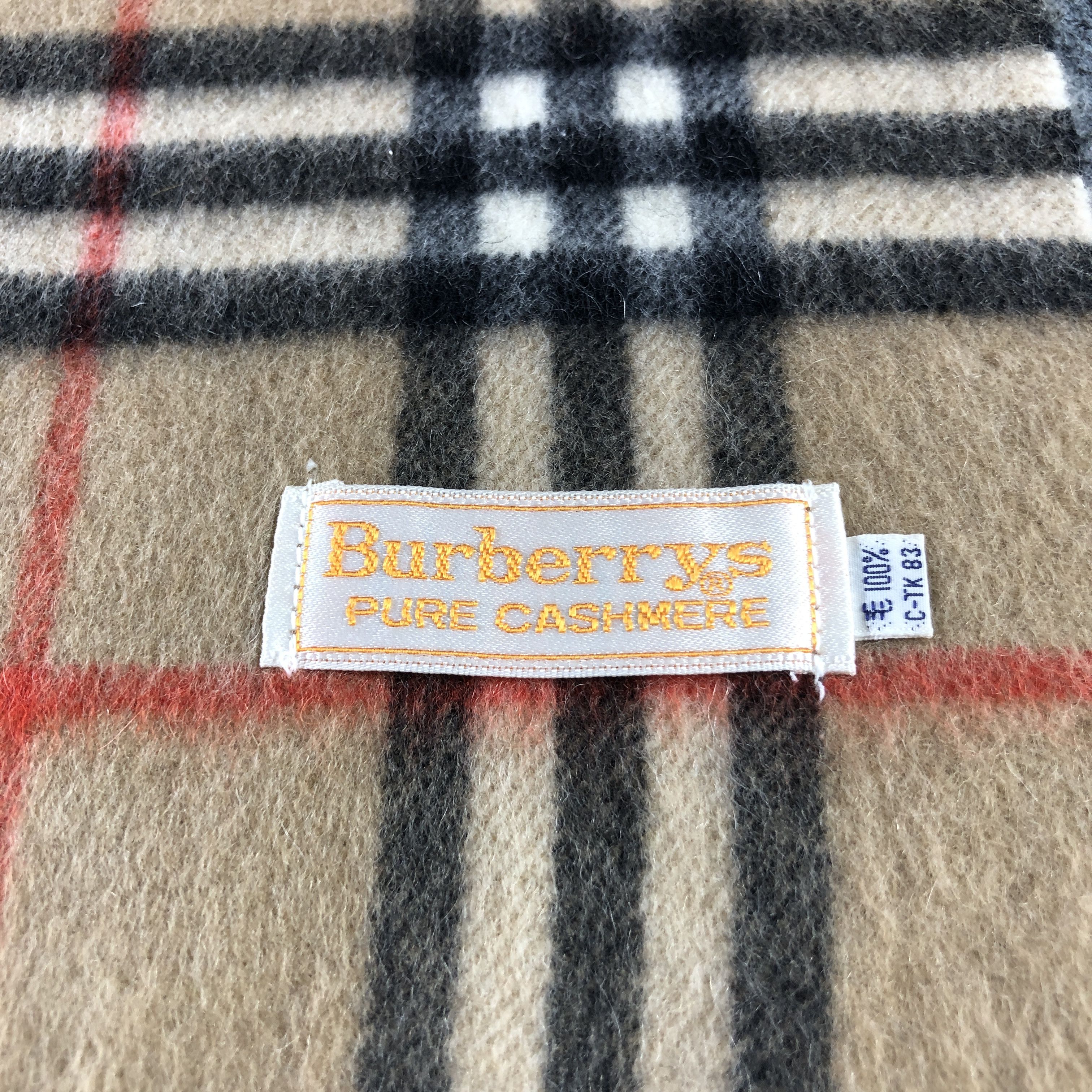 Burberry Burberry Tan Nova Check Cashmere Scarf Muffler V2853 Size ONE SIZE - 4 Thumbnail