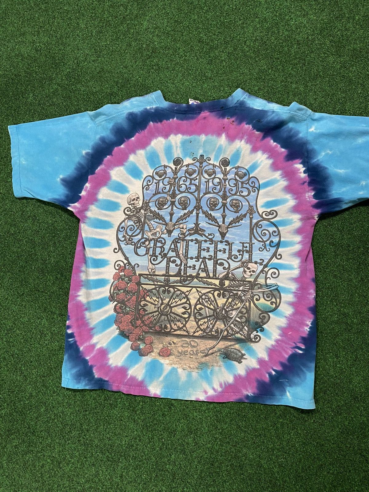 Vintage 90’s Vintage Grateful Dead Liquid Blue Band Tee Shirt Medium Size US M / EU 48-50 / 2 - 2 Thumbnail