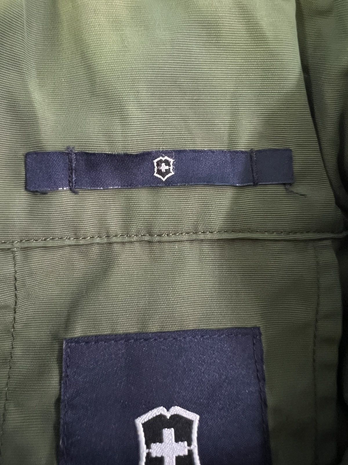 Victorinox 🔥 VICTORINOX HIDDEN HOODIE CAMP HEAVY JACKET - L Size US S / EU 44-46 / 1 - 10 Thumbnail