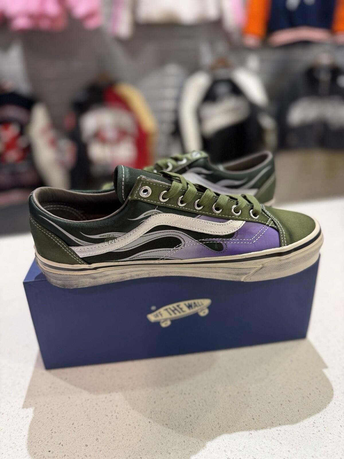 Vans Vans Archive Flame LX Premium Old Skool 36 Green (9.5) NEW Size US 9.5 / EU 42-43 - 10 Thumbnail