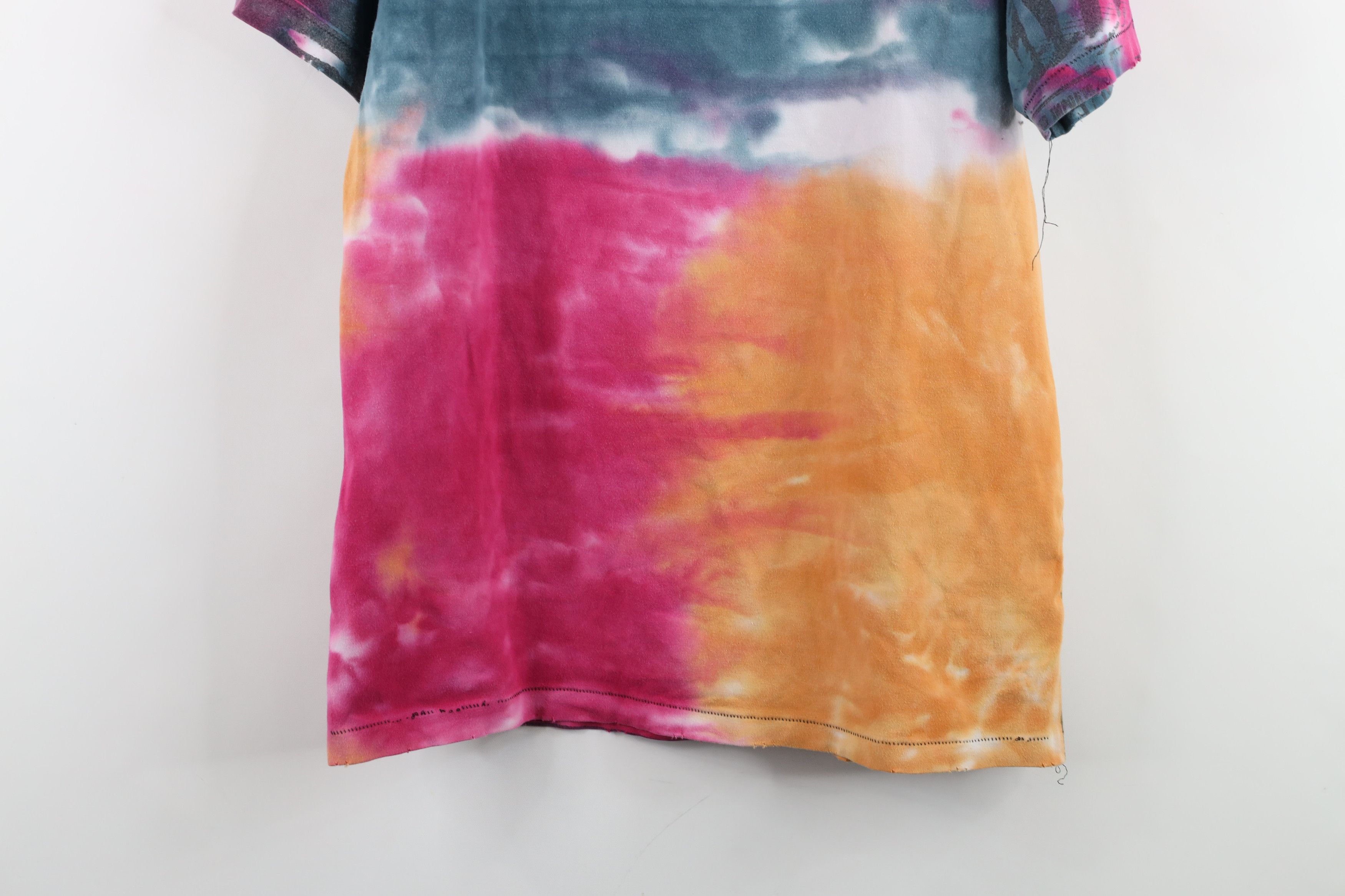 Vintage Vintage Y2K Smugglers Moon Streetwear All Over Print T-Shirt Size US L / EU 52-54 / 3 - 16 Thumbnail