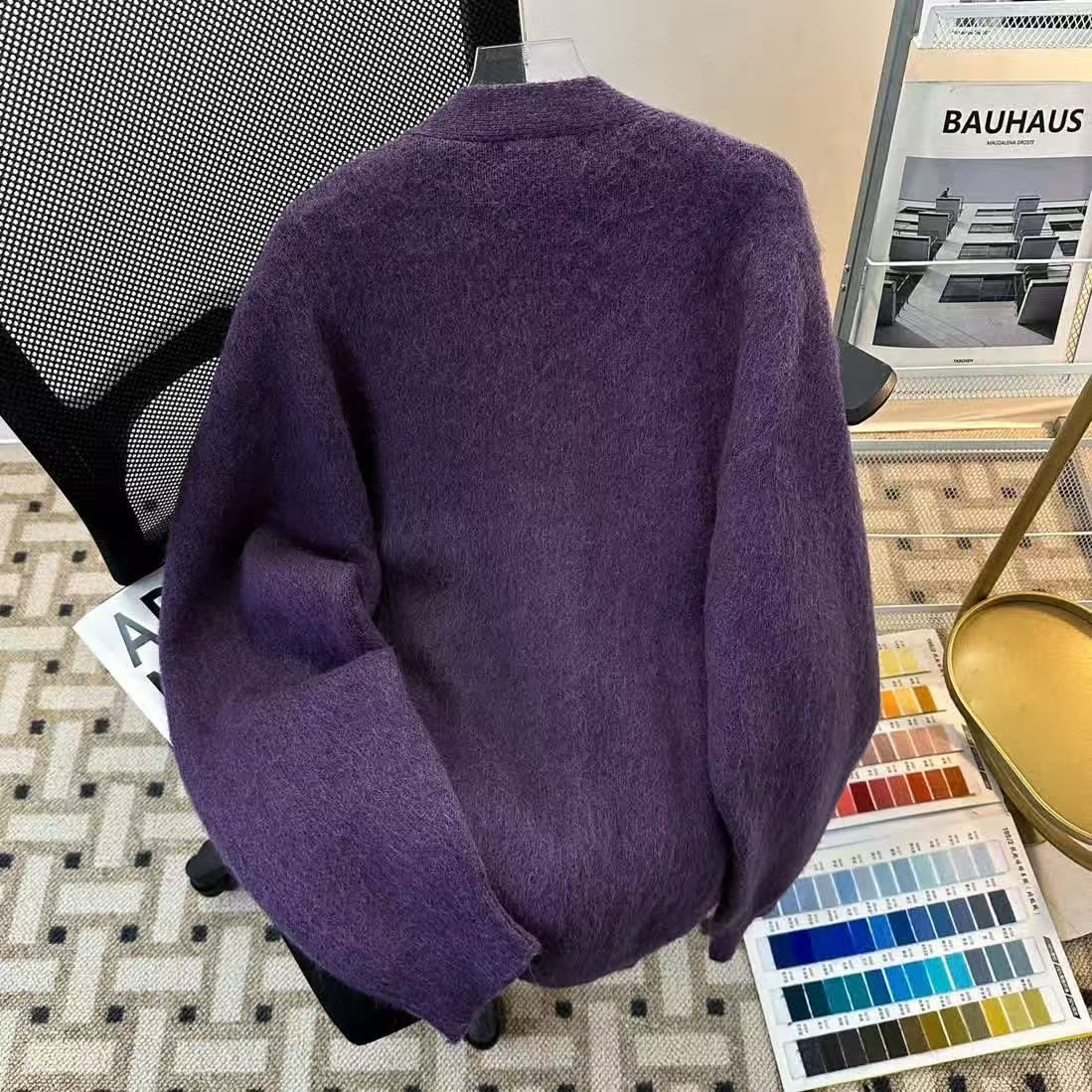 Vintage Deep Purple Mohair-Blend Cardigan Size US M / EU 48-50 / 2 - 3 Thumbnail