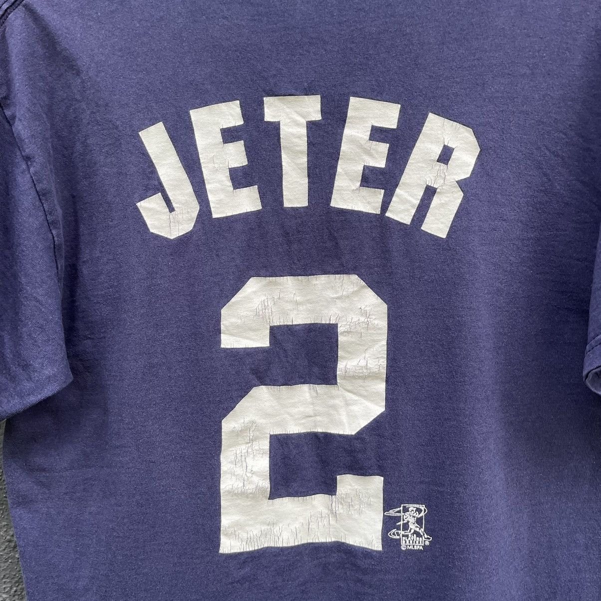 Vintage Thrashed Faded Vintage MLB Jeter Yankees Tee Size US M / EU 48-50 / 2 - 2 Thumbnail