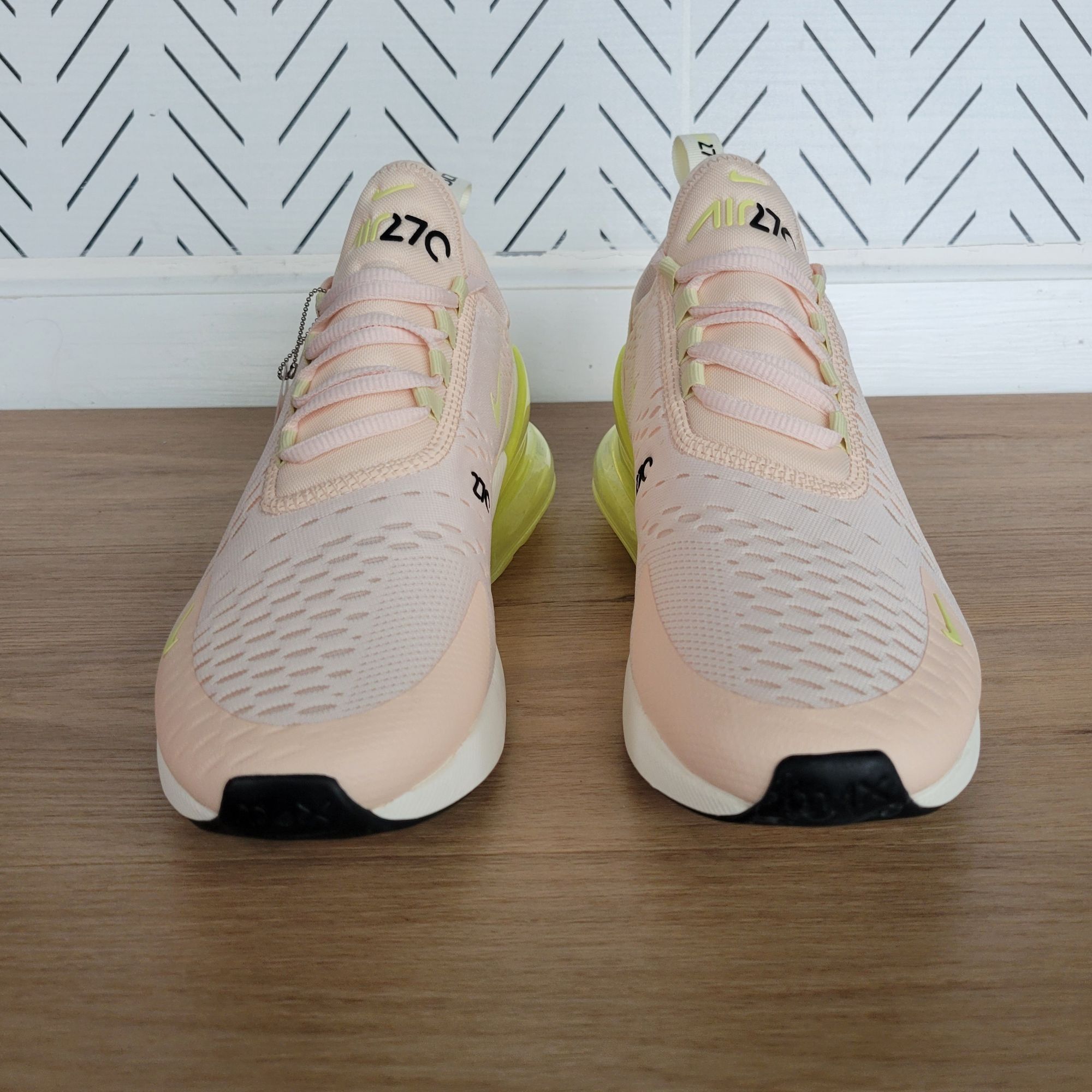 ✨✨Nike Air Max 270 Womens Shoes Sz Peach Pink Green Comfy