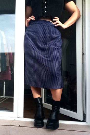 Vintage BISS by Caroline Original Vintage Wool Skirt Size 30" / US 8 / IT 44 - 3 Thumbnail