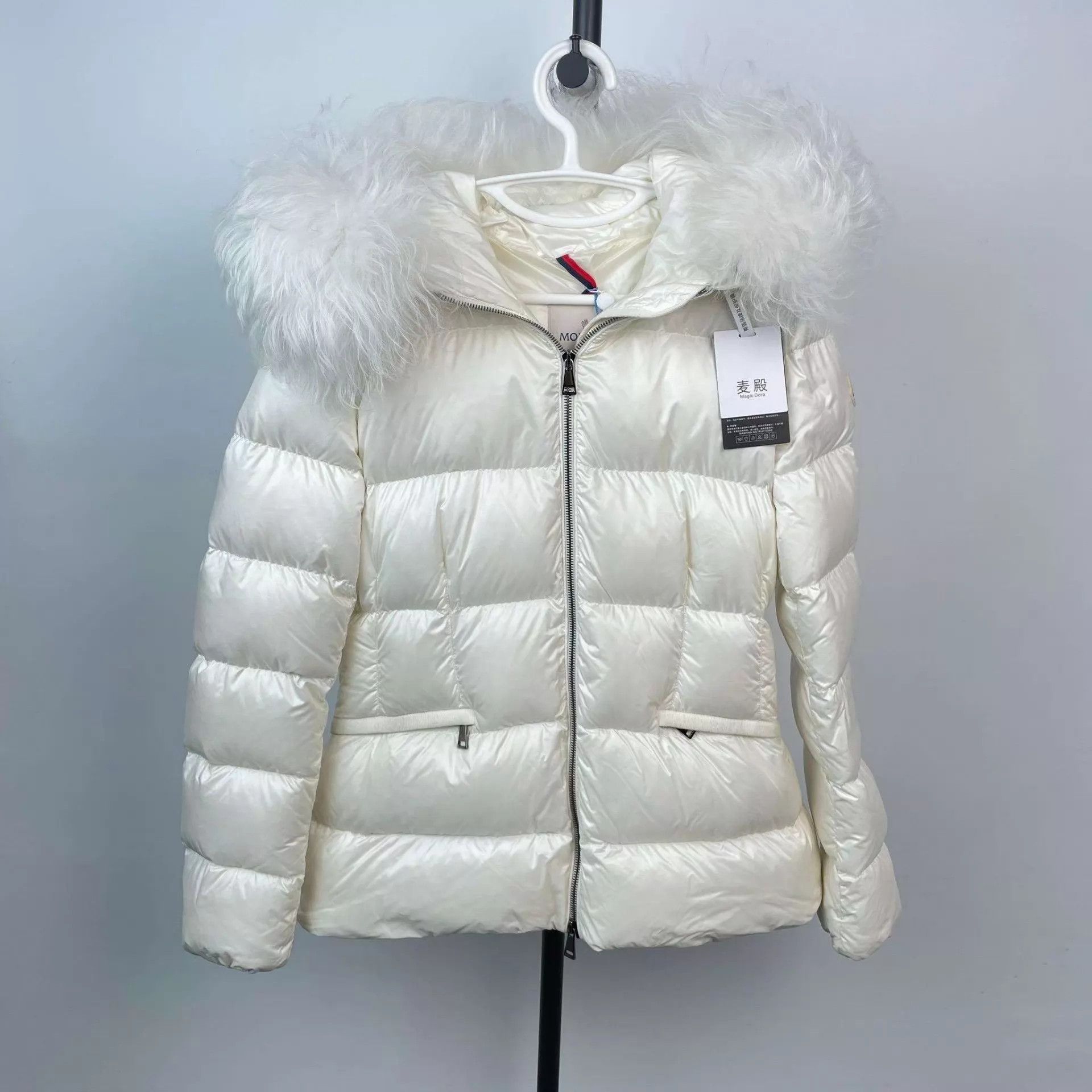 Moncler Moncler White Hooded Down Jacket Size XS / US 0-2 / IT 36-38 - 1 Thumbnail