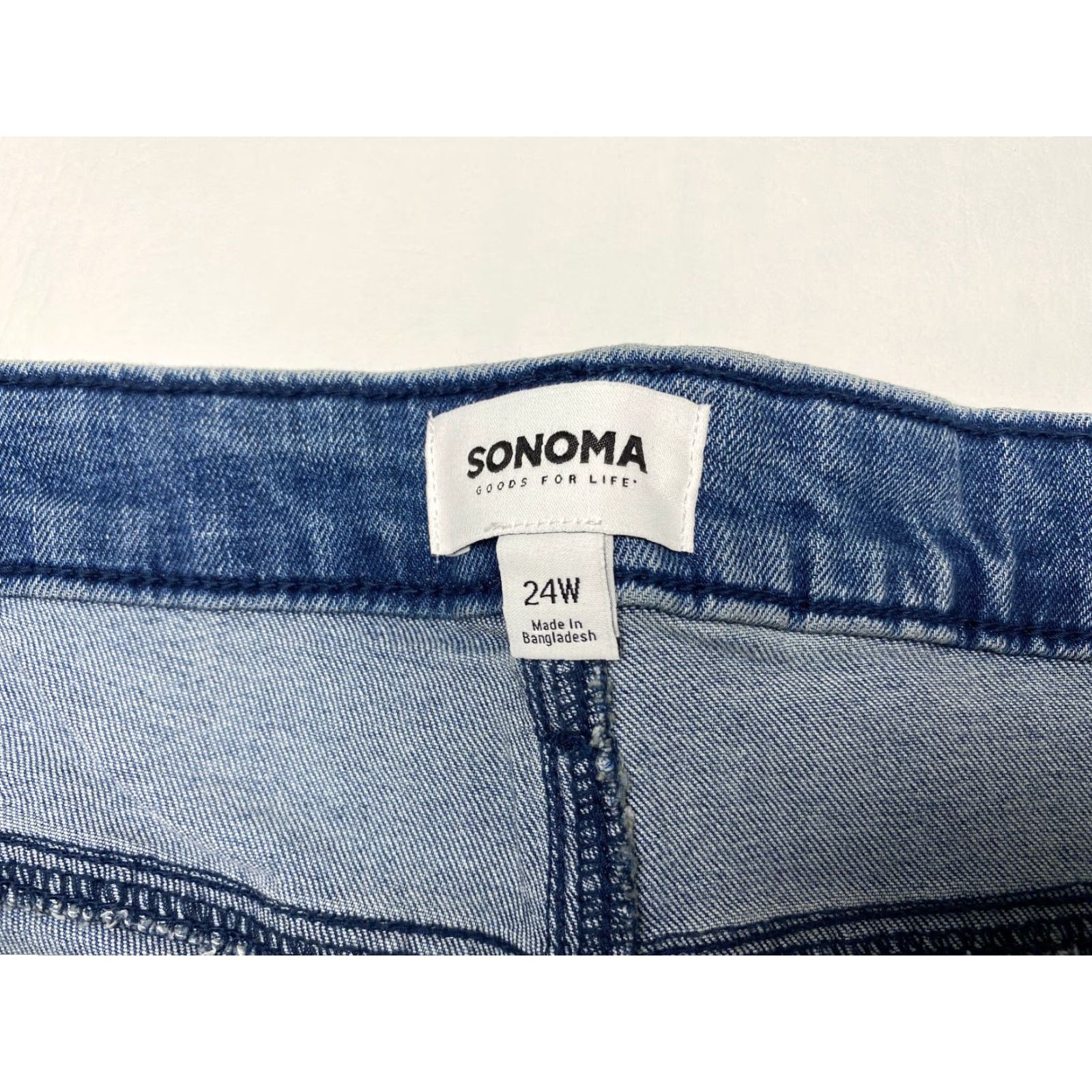 Vintage NWT Sonoma Jeans Plus 24W 44x31 Bootcut Mid Rise Medium Wash Womens Jeans City 5-Pocket Womens, Plus Size, Blue, Sonoma Goods for Life Size 42" / US 20 - 6 Thumbnail