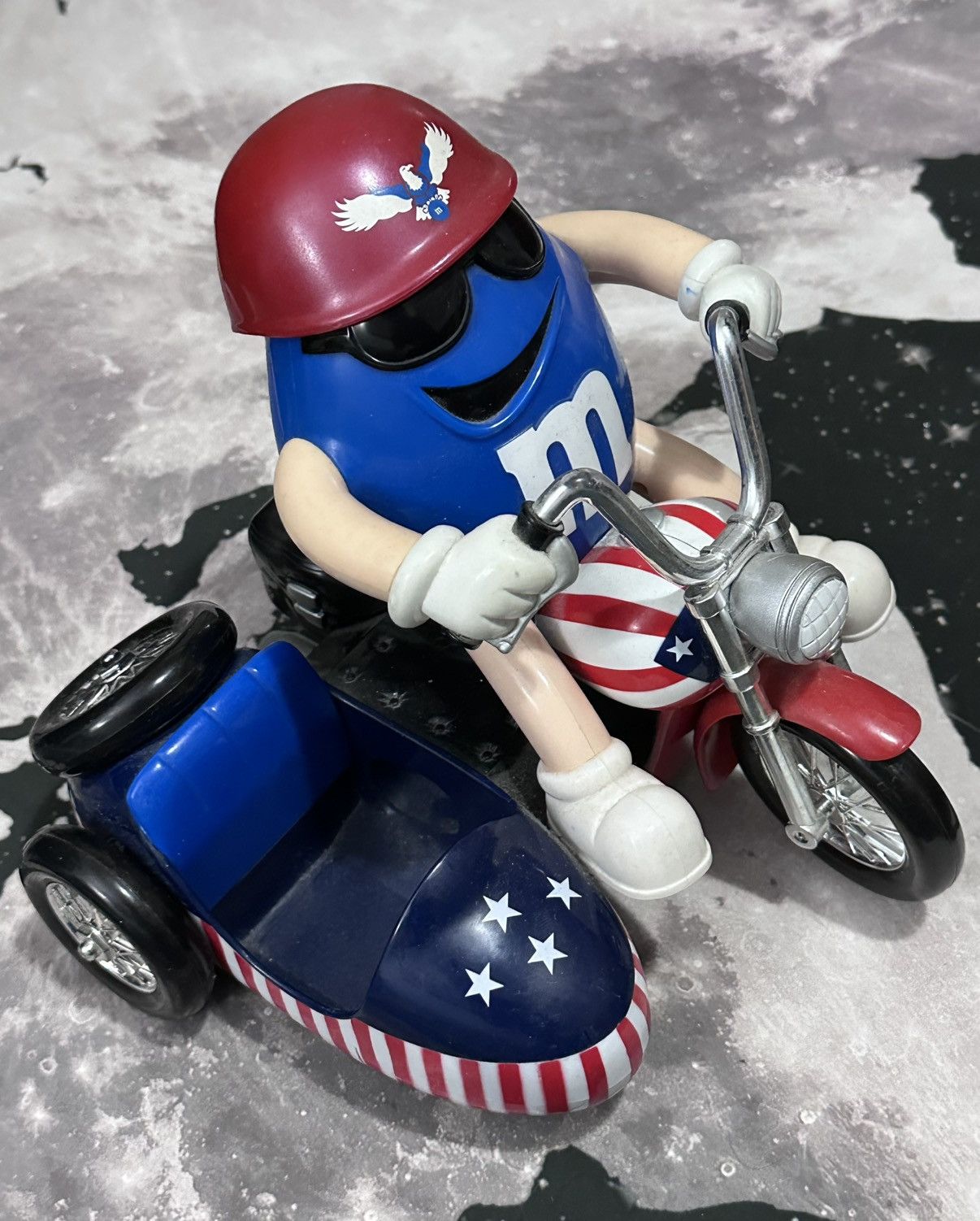 Other M&M Freedom Rider Motorcycle Candy Dispenser Size ONE SIZE - 3 Thumbnail